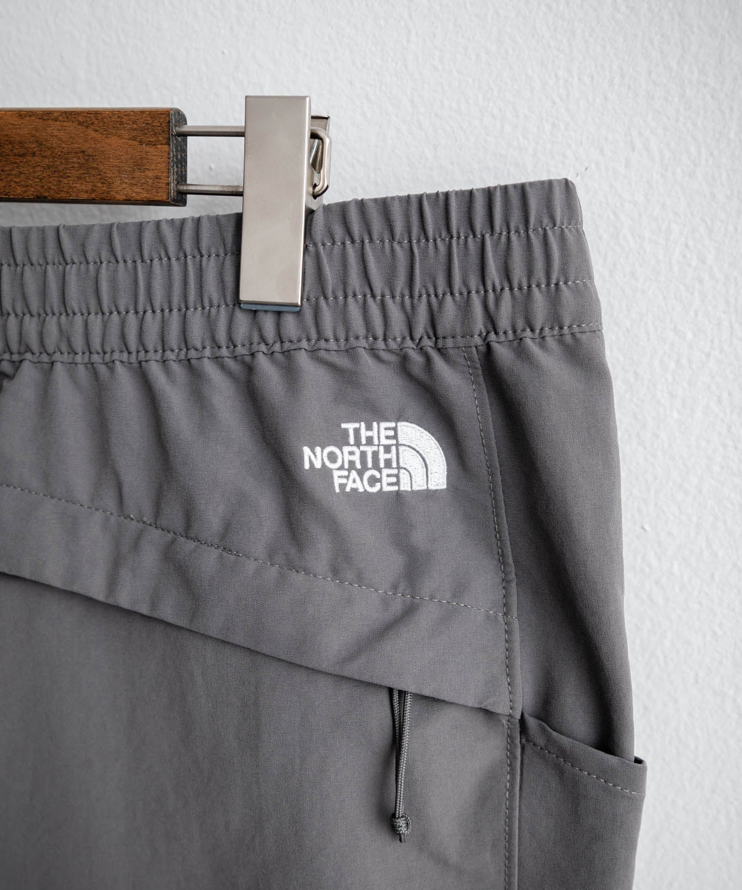 THE NORTH FACE ザ・ノースフェイス M CASUAL CARGO SHORT - AP ワンポイントロゴ刺繍イージーカーゴショートパンツ/ハーフパンツ 16248