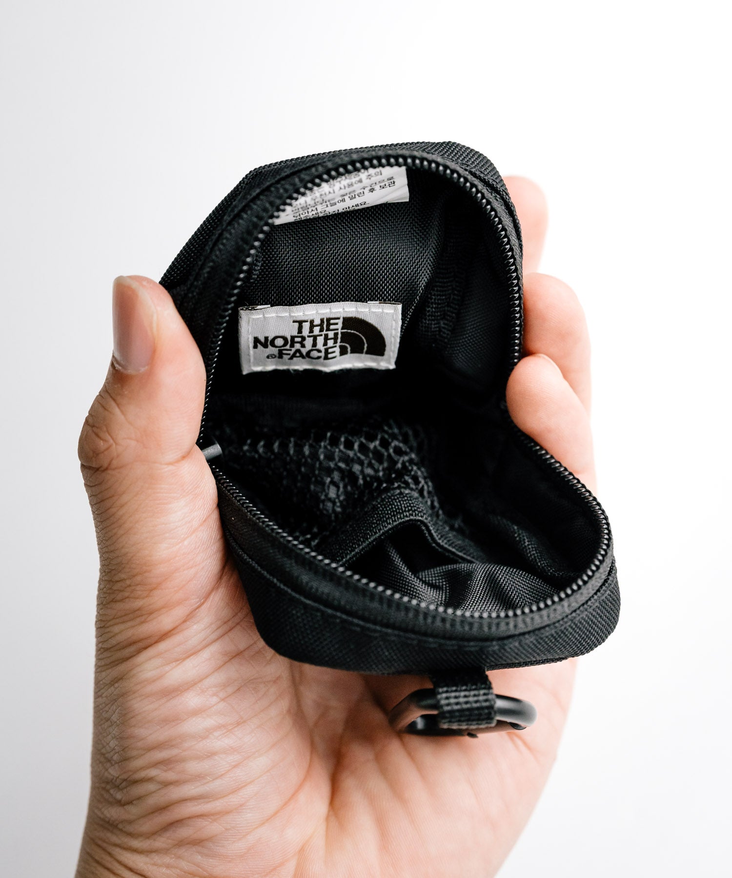THE NORTH FACE ザ・ノースフェイス WHITE LABEL ホワイトレーベル 韓国限定 WL MINI POUCH カラビナ付きミニポーチ