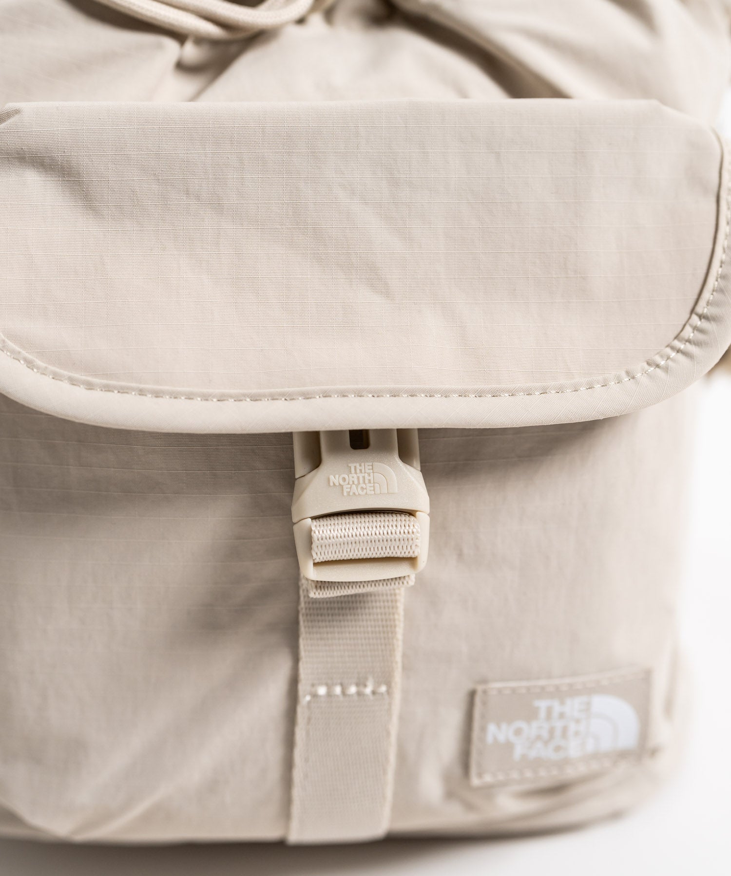 THE NORTH FACE ザ・ノースフェイス BREEZE BUCKET BAG 巾着型ショルダーバッグ/ハンドバッグ 15875