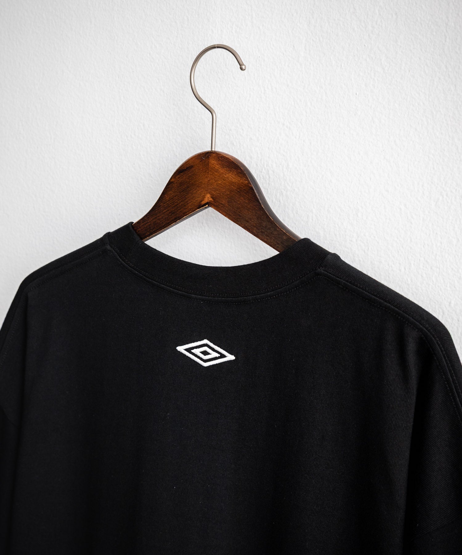 UMBRO アンブロ 別注コラボ オーバーサイズワンポイントロゴ刺繍クルーネック半袖Tシャツ
