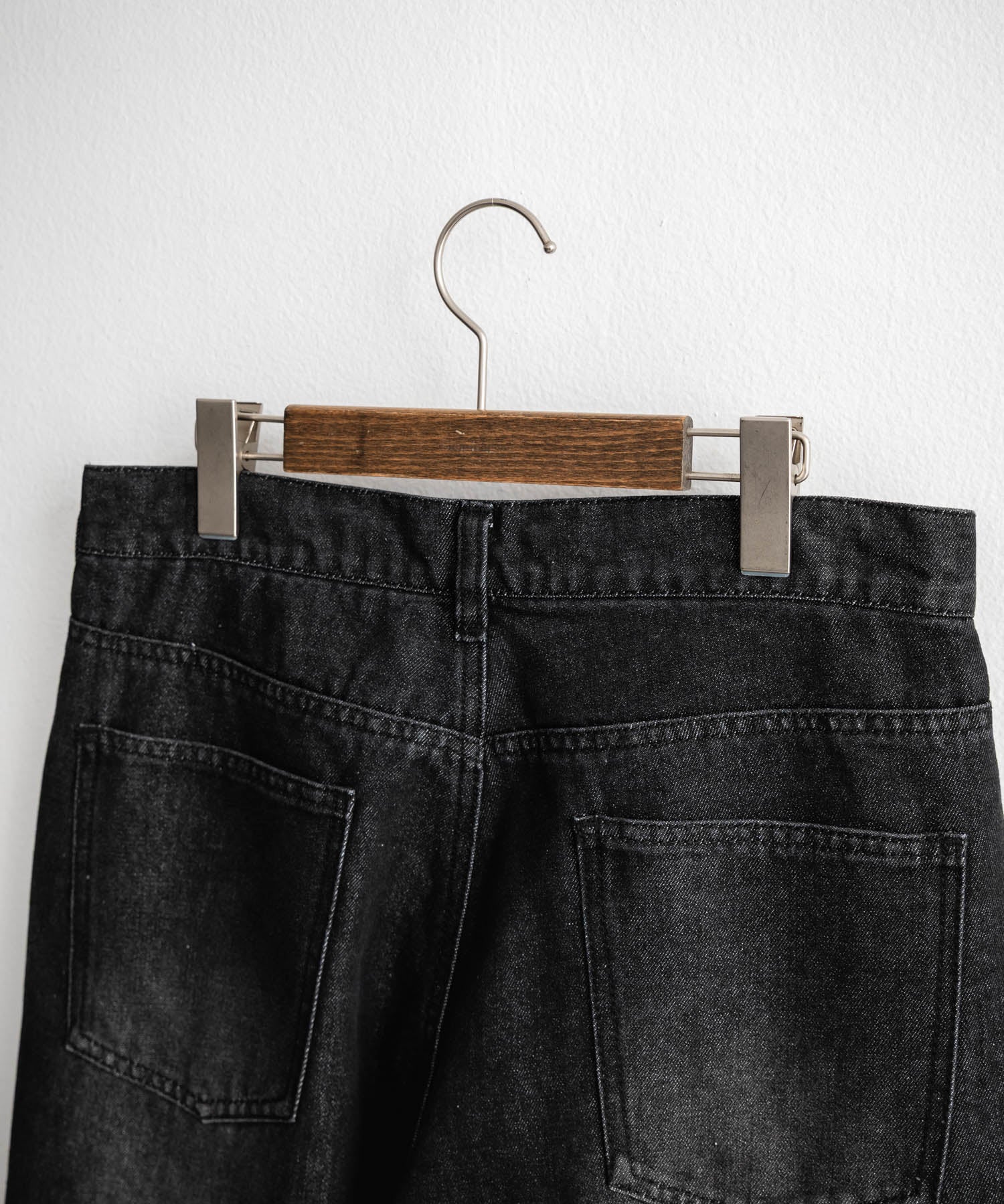 ルーズシルエットセミフレアワイドデニムパンツ 15376