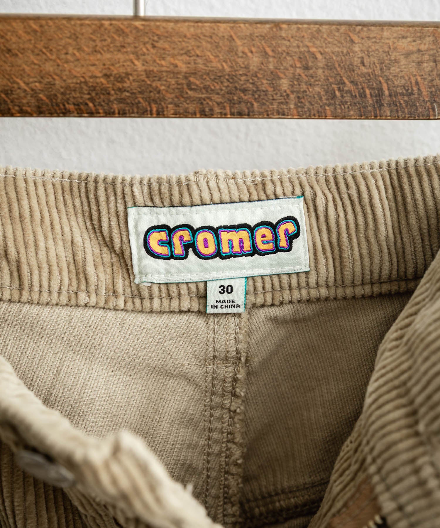 HUF ハフ CROMER CORDUROY PANT ワンポイントロゴ刺繍入りコーデュロイテーパードワイドパンツ 15060