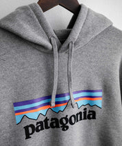 Patagonia パタゴニア M'S P-6 LOGO UPRISAL HOODY ロゴアップライザルフーディ/裏起毛長袖プルオーバーパーカー 16140