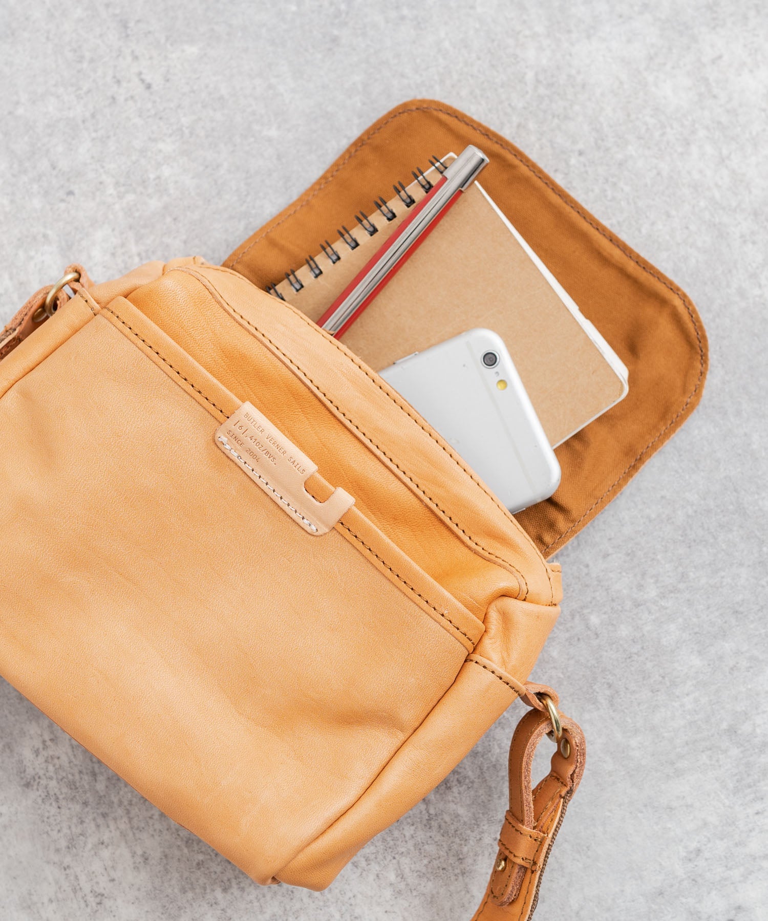 Butler Verner Sails バトラーバーナーセイルズ 日本製 国産フラップボックス馬革ショルダーバッグ JA-2597 11477