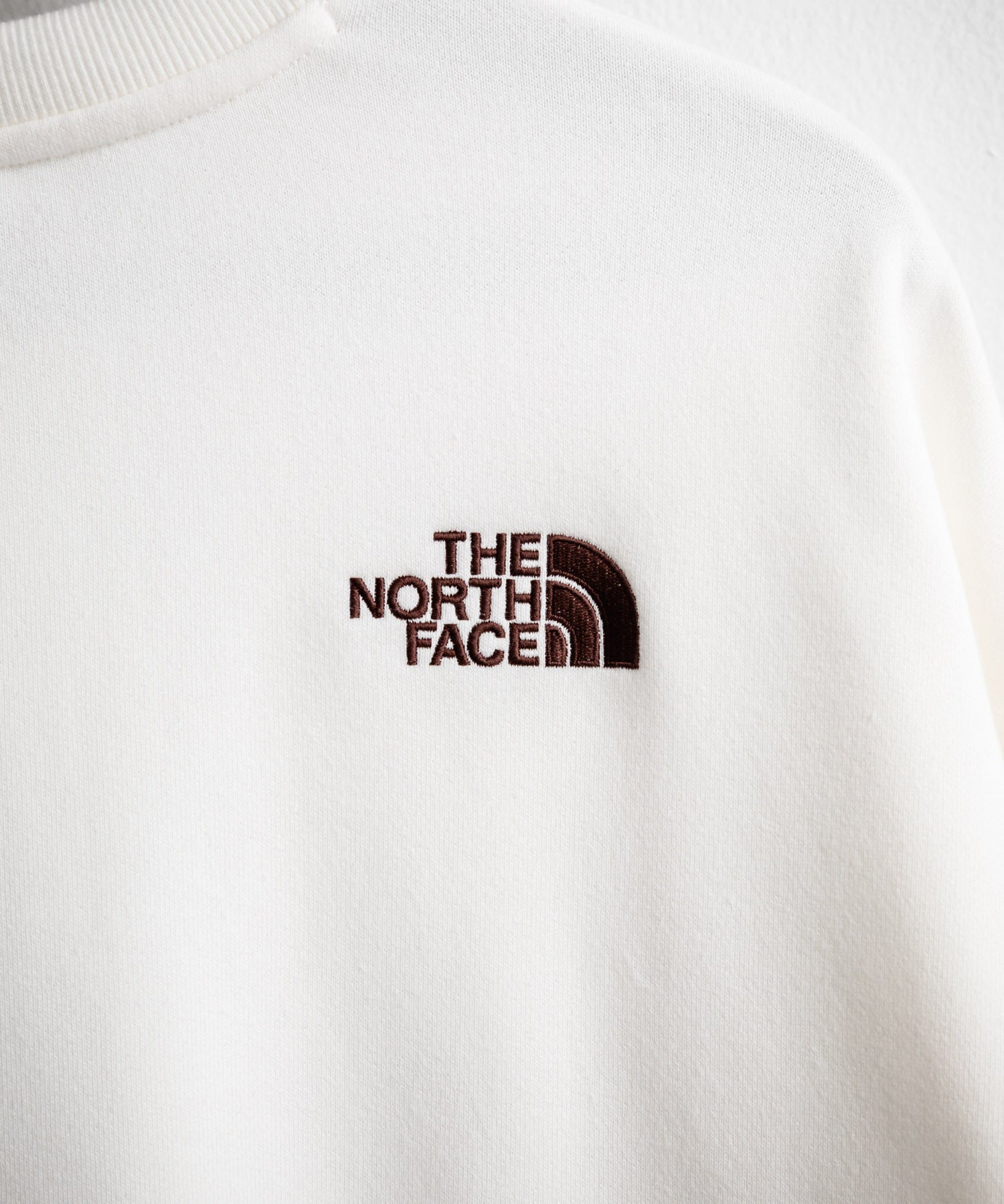 日本未展開モデル THE NORTH FACE ザ・ノースフェイス WHITE LABEL ホワイトレーベル TNF SIGNATURE SWEATSHIRTS クルーネック長袖スウェットトレーナー 15380