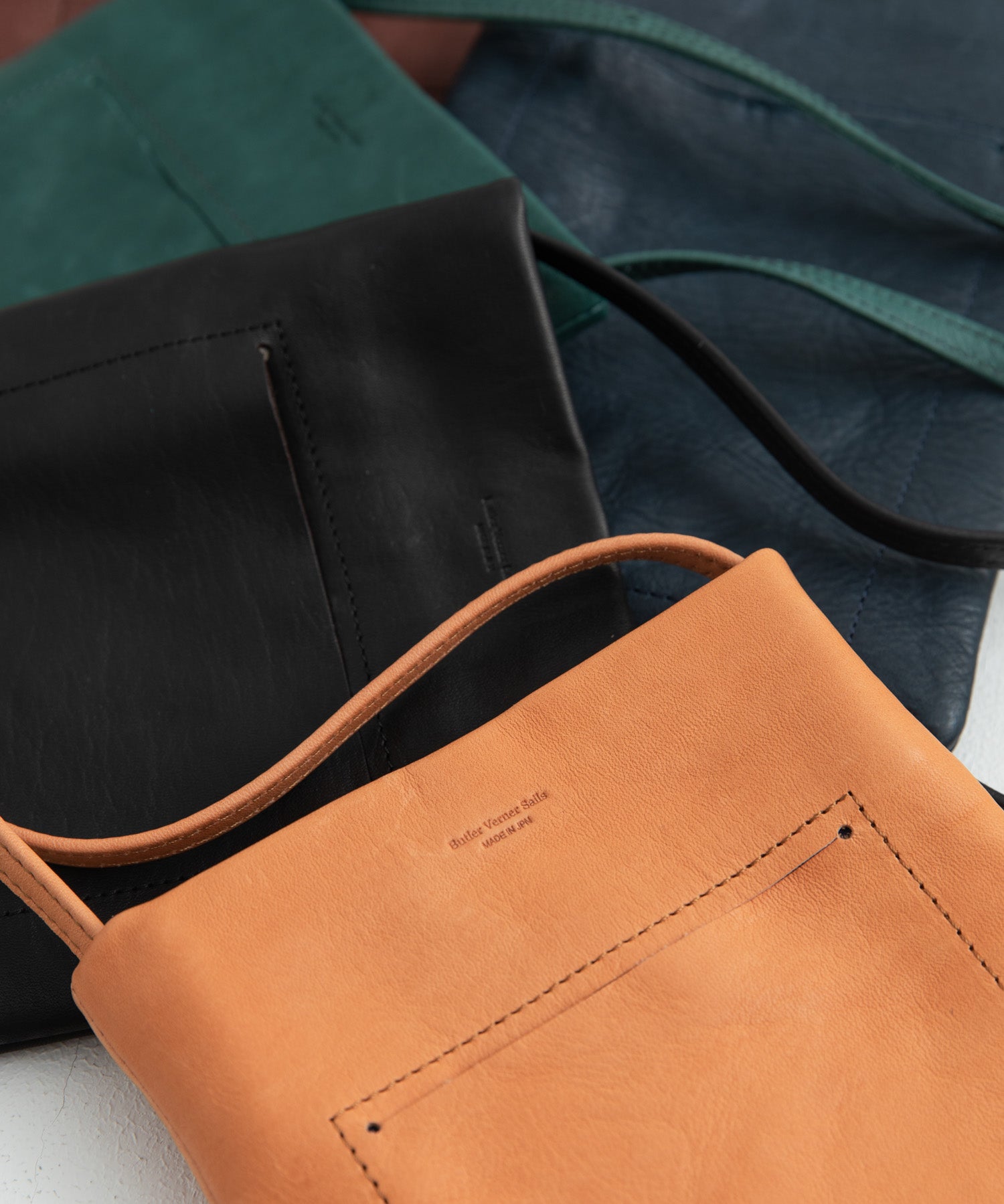 Butler Verner Sails バトラーバーナーセイルズ 日本製 国産 隠しマグネット馬革シンプルショルダー JA-2522 9968