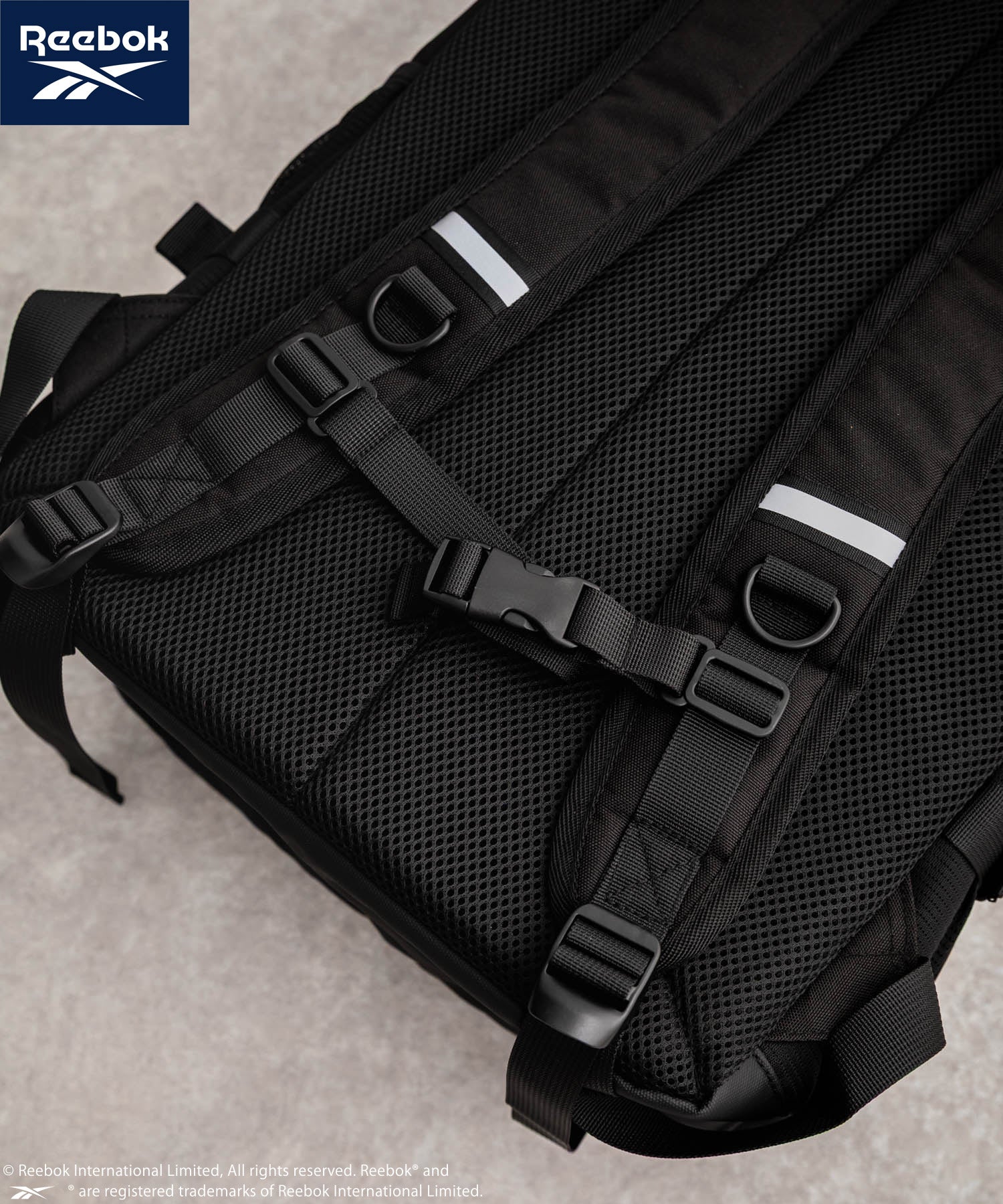 Reebok リーボック ワンポイントロゴ刺繍バックパック/A4収納可能大容量リュック 14840