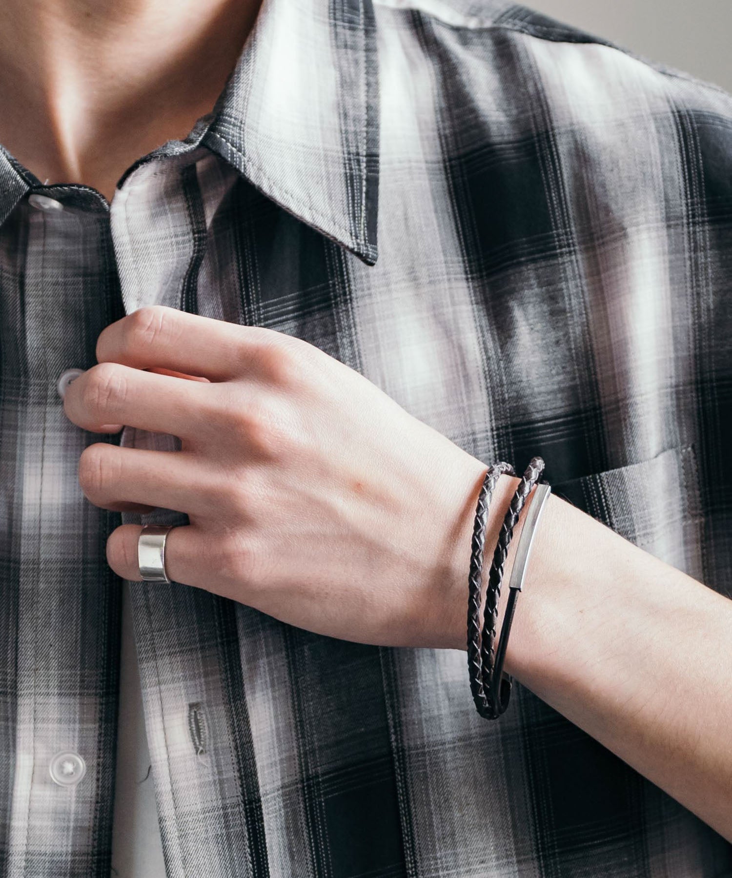 プレート リング チャーム 本革ブレスレット 9569