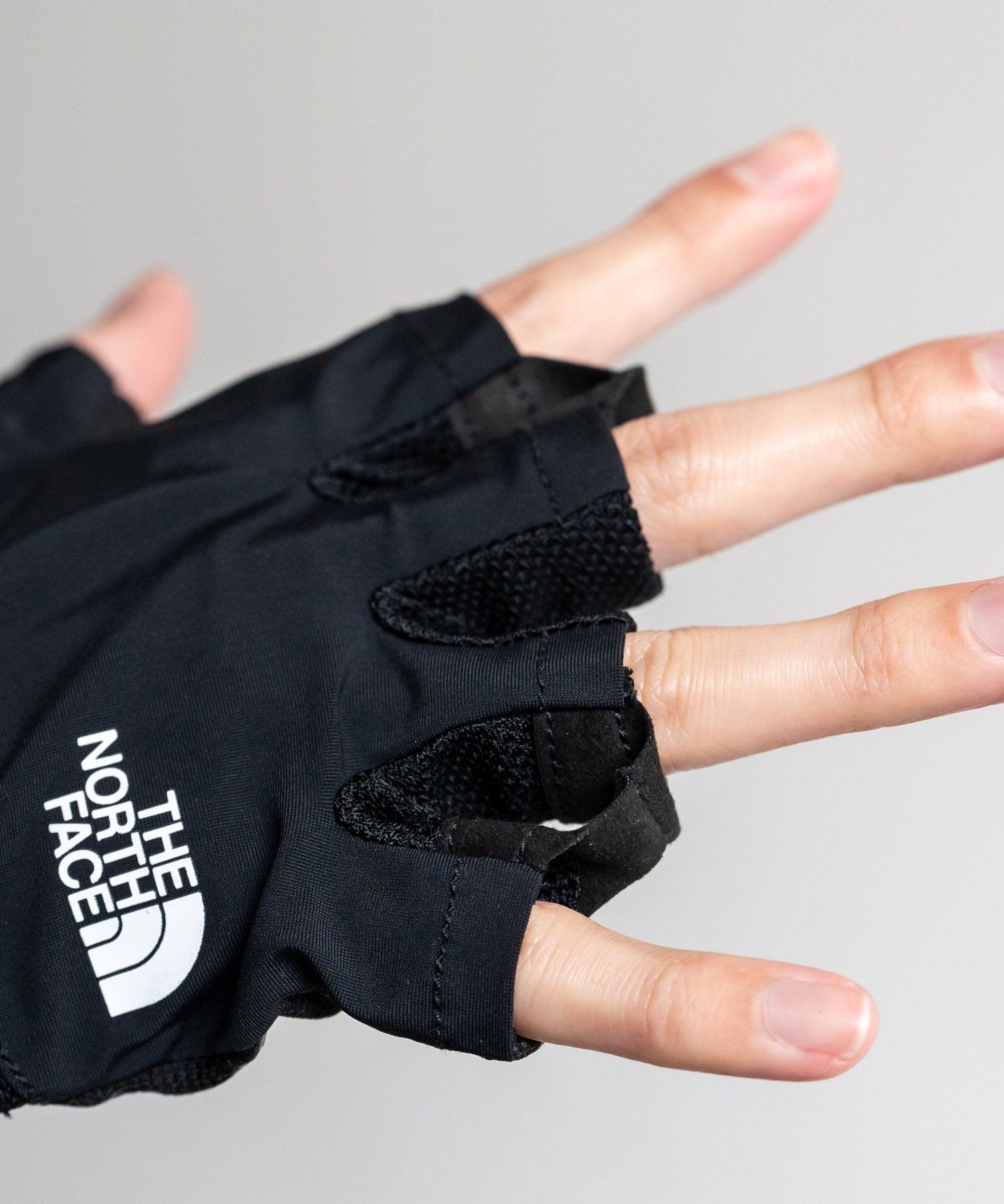 THE NORTH FACE ザ・ノースフェイス COOL LIGHT HALF GLOVE スマホ対応 ワンポイントロゴクールライトハーフグローブ/指なし手袋 15894