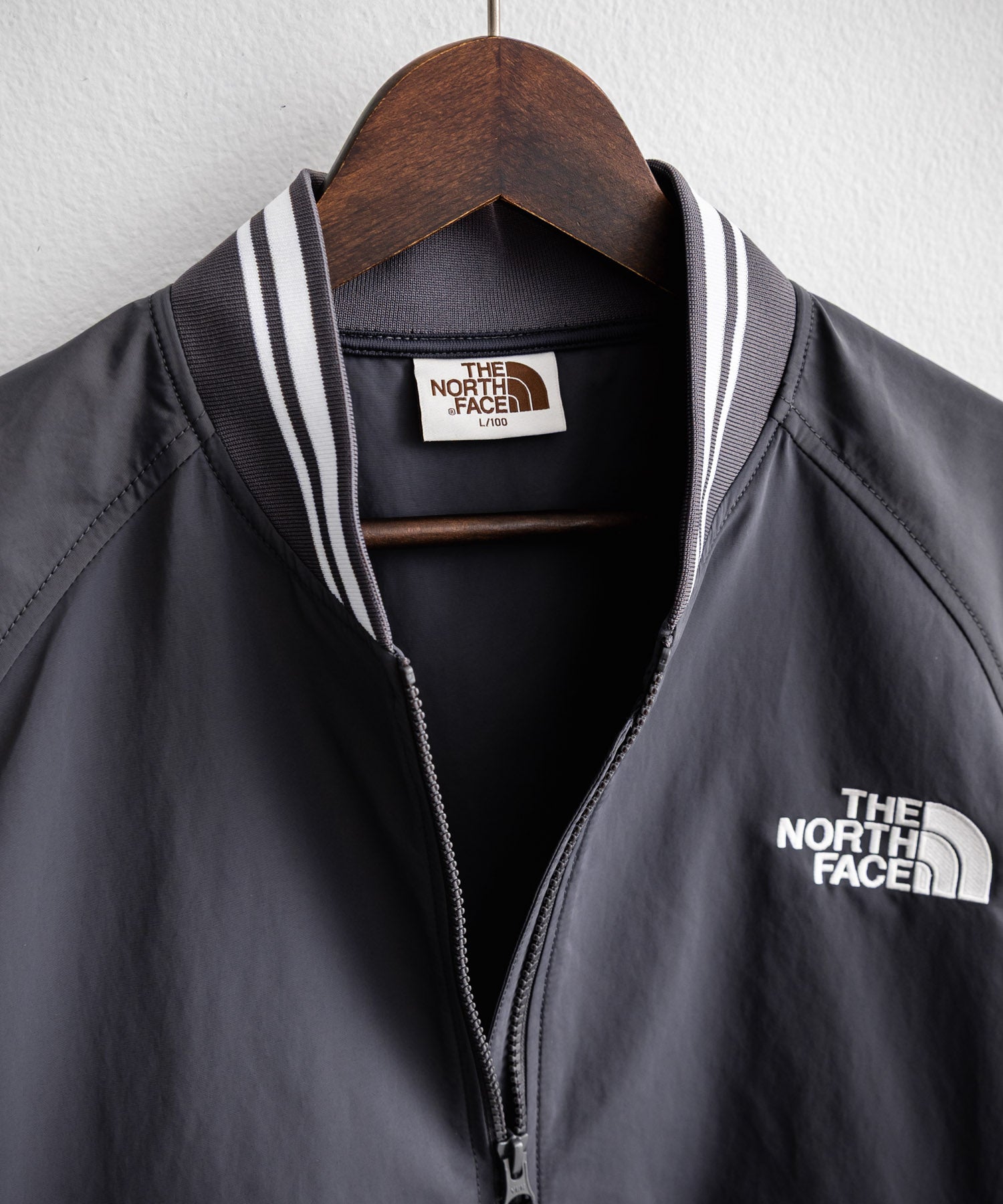 日本未展開モデル THE NORTH FACE ザ・ノースフェイス WHITE LABEL ホワイトレーベル OLEMA EX BOMBER 韓国限定 オーバーサイズワンポイントロゴボンバージャケット