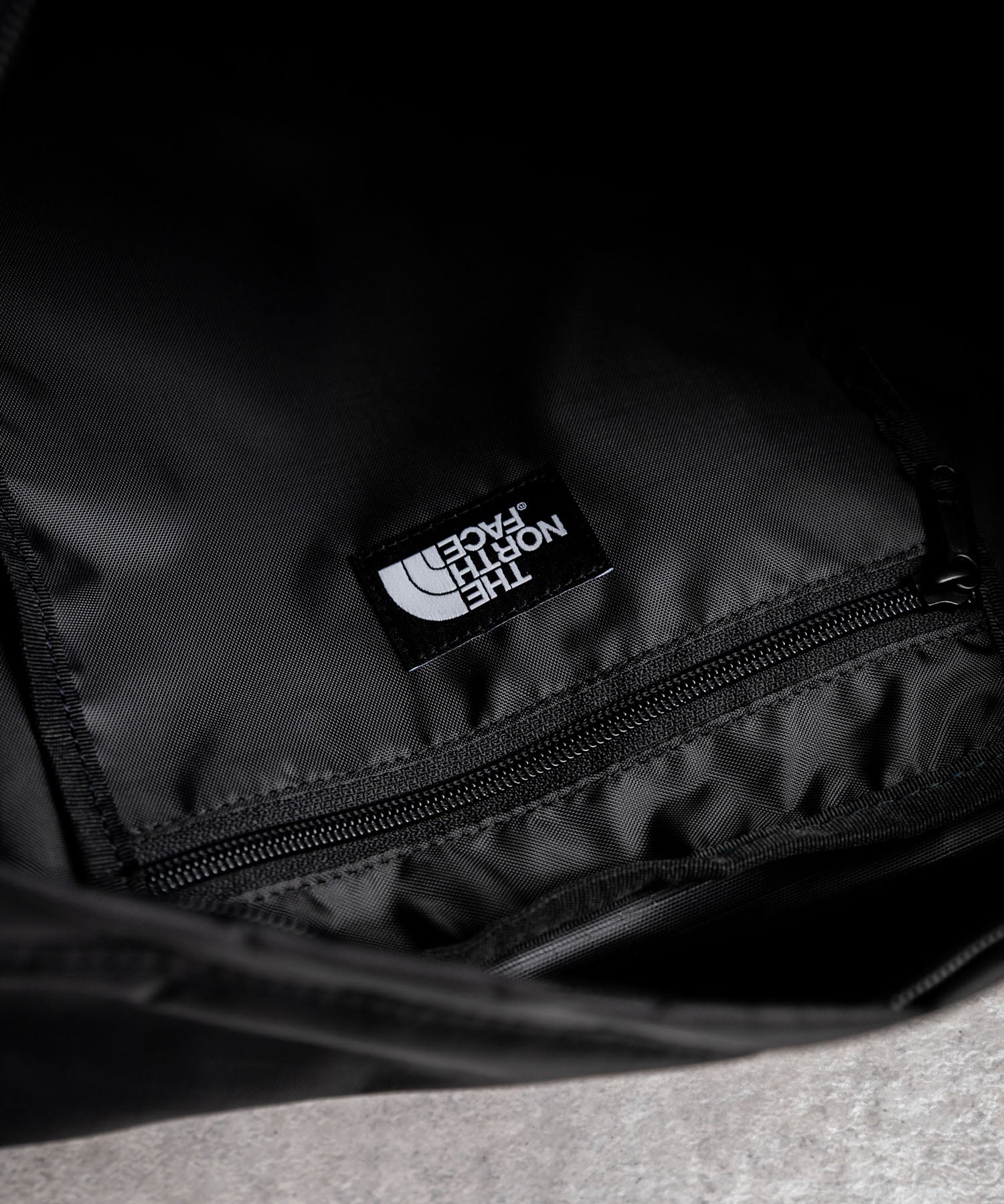 新色追加 THE NORTH FACE ザ・ノースフェイス HERITAGE CARGO M ボストンバッグ 13993
