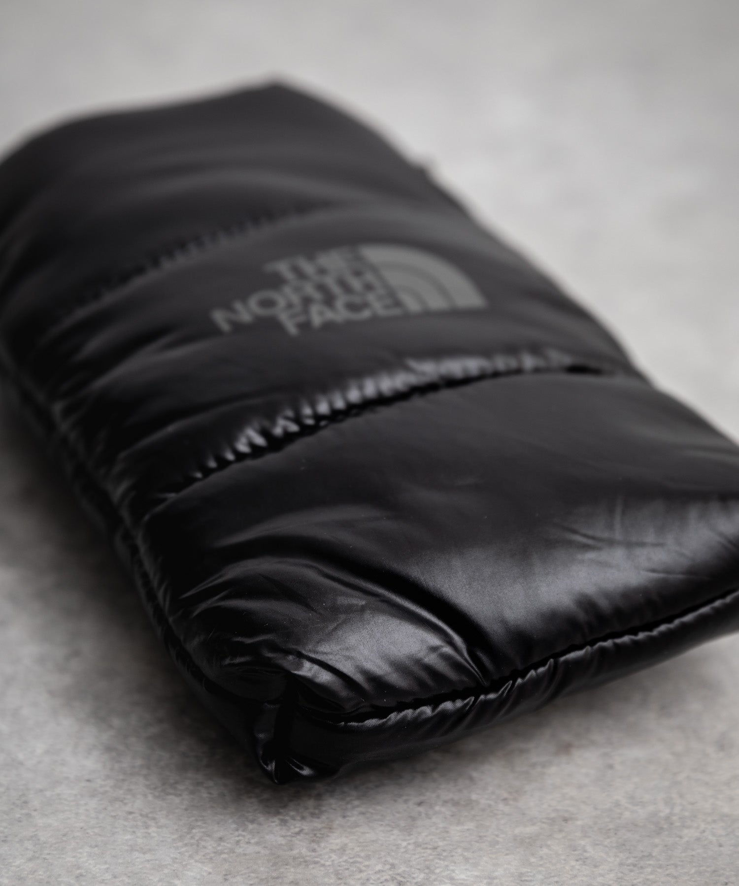 日本未展開モデル WHITE LABEL THE NORTH FACE PADDING CROSS BAG MINI 2WAYクロスショルダーミニバッグ 15359