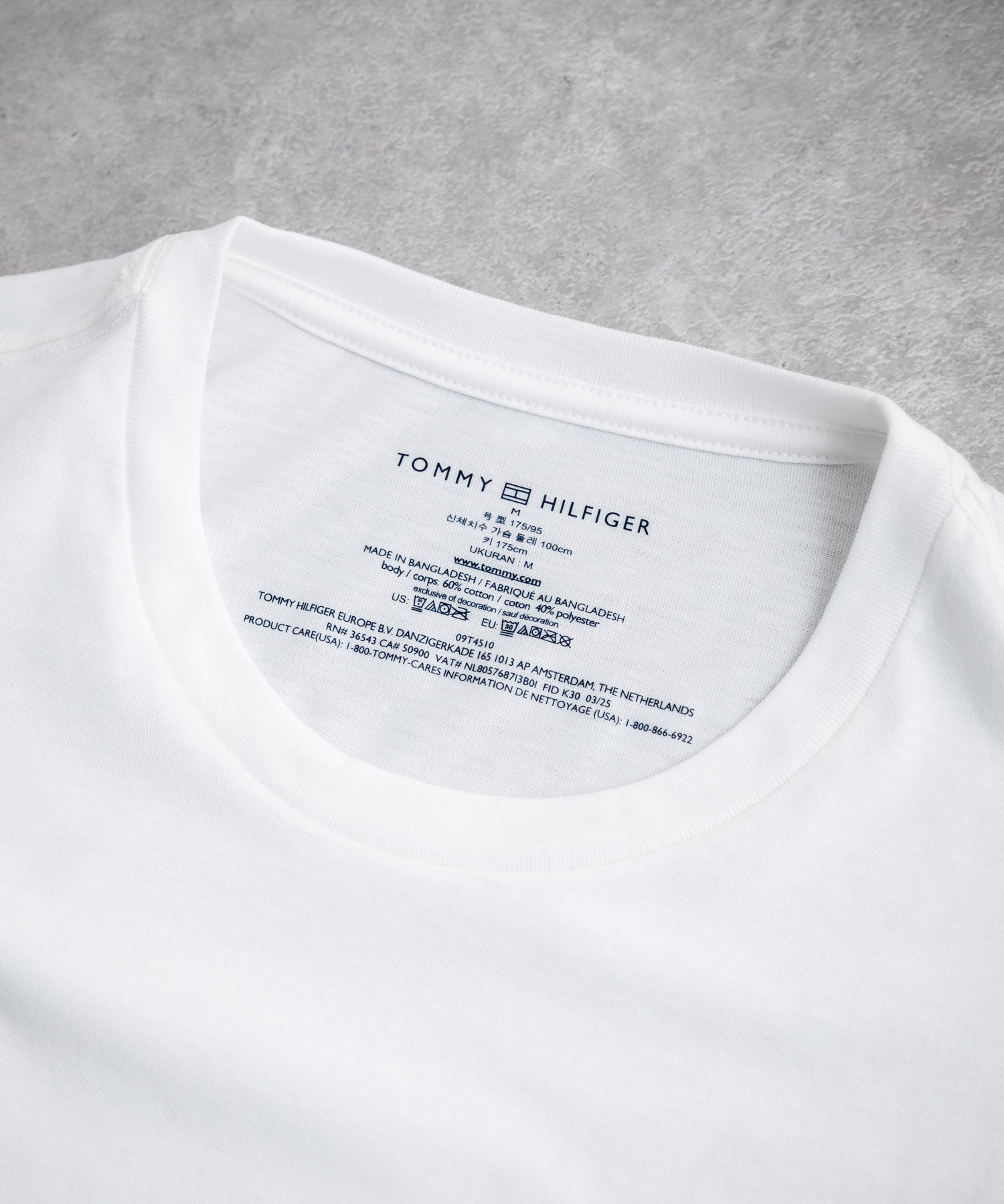 TOMMY HILFIGER グラフィックプリント半袖Tシャツ 16155