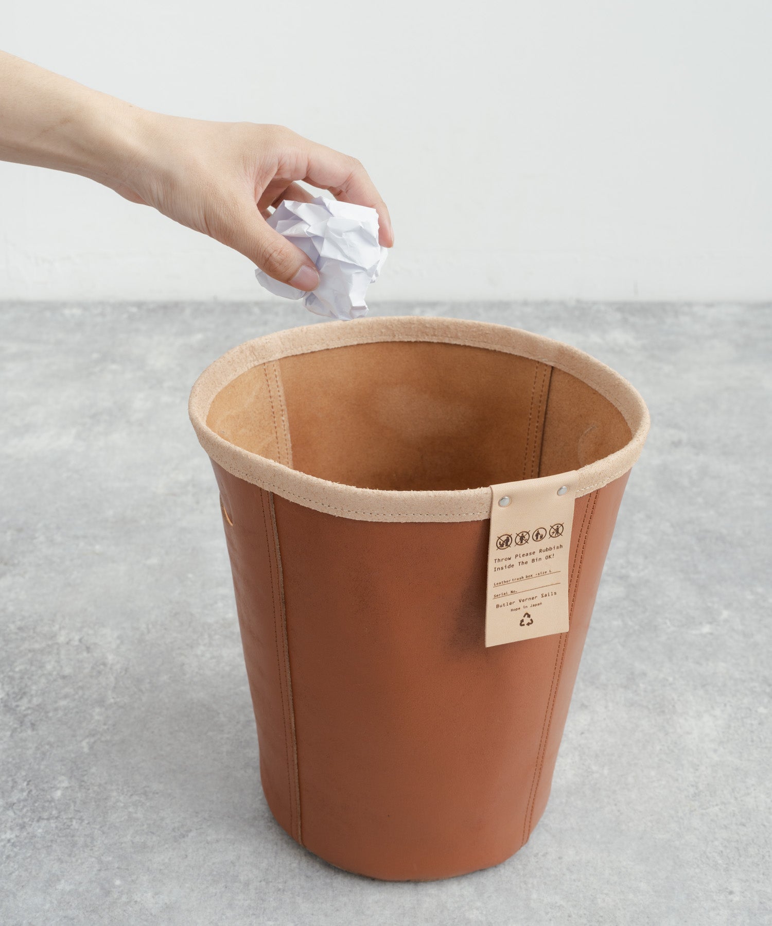 Butler Verner Sails バトラーバーナーセイルズ 国産/日本製 牛トコ革トラッシュボックス JI-2652 11759