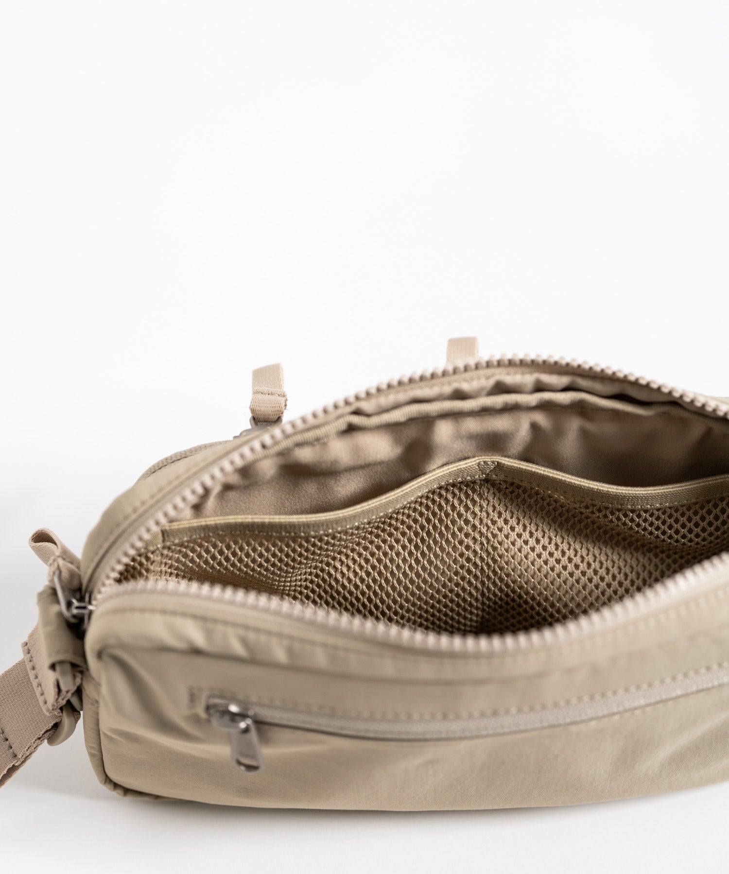 THE NORTH FACE URBAN 2POCKET CROSS BAG 2ポケットクロスバッグ 15877
