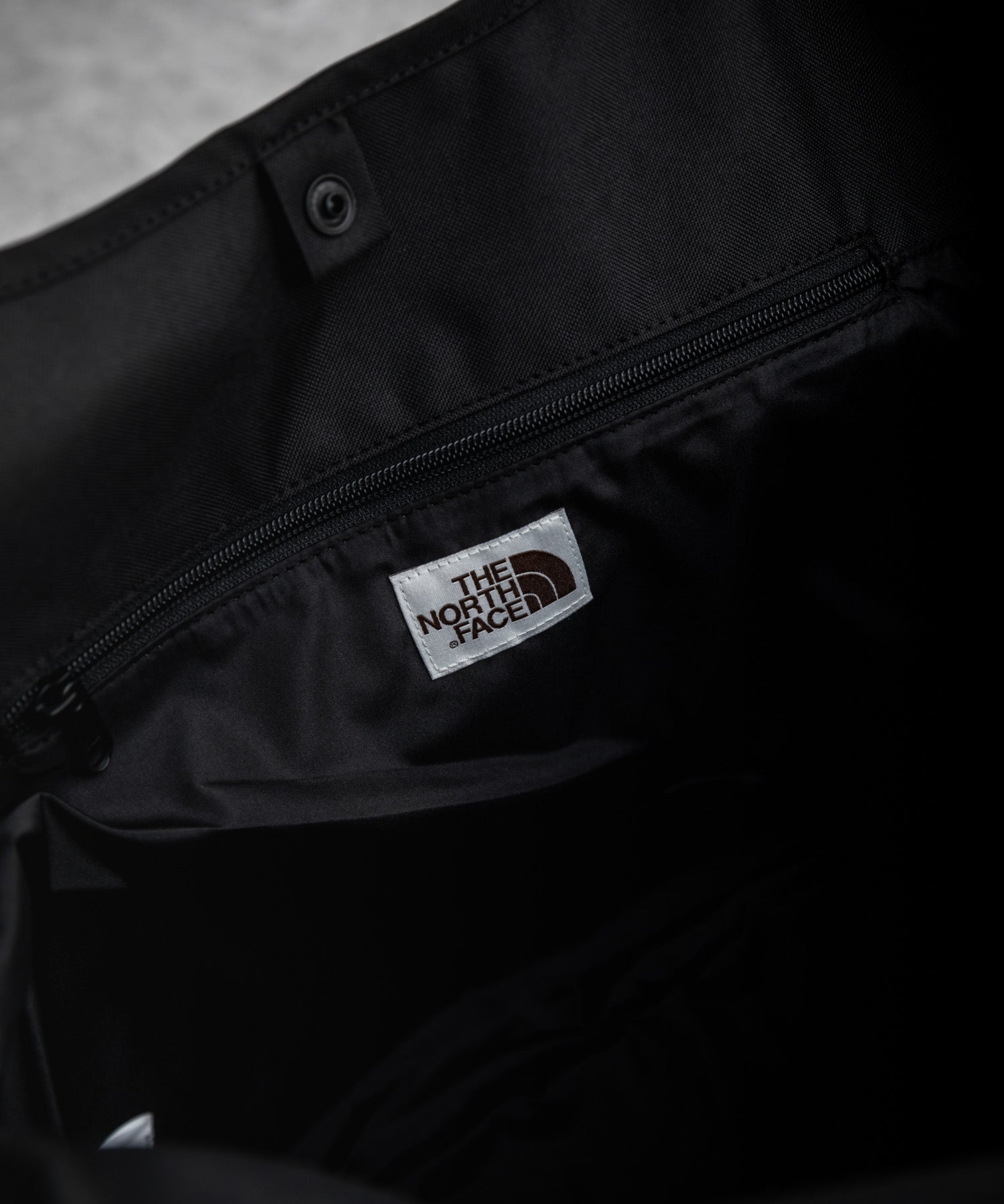 THE NORTH FACE WHITE LABEL WL TRIG BAG ナイロンデニムワンポイントロゴショルダートートバッグ 16204