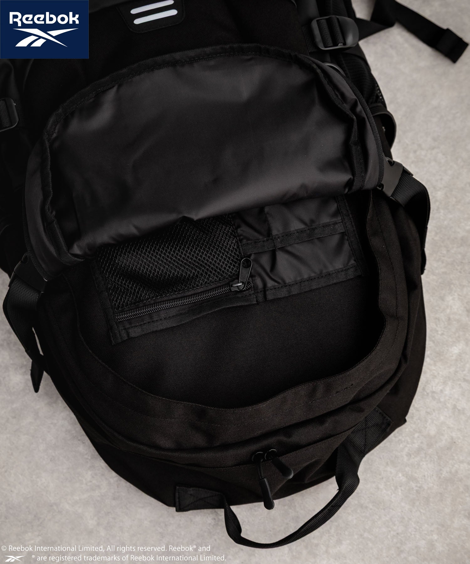 Reebok リーボック ワンポイントロゴ刺繍バックパック/A4収納可能大容量リュック 14840