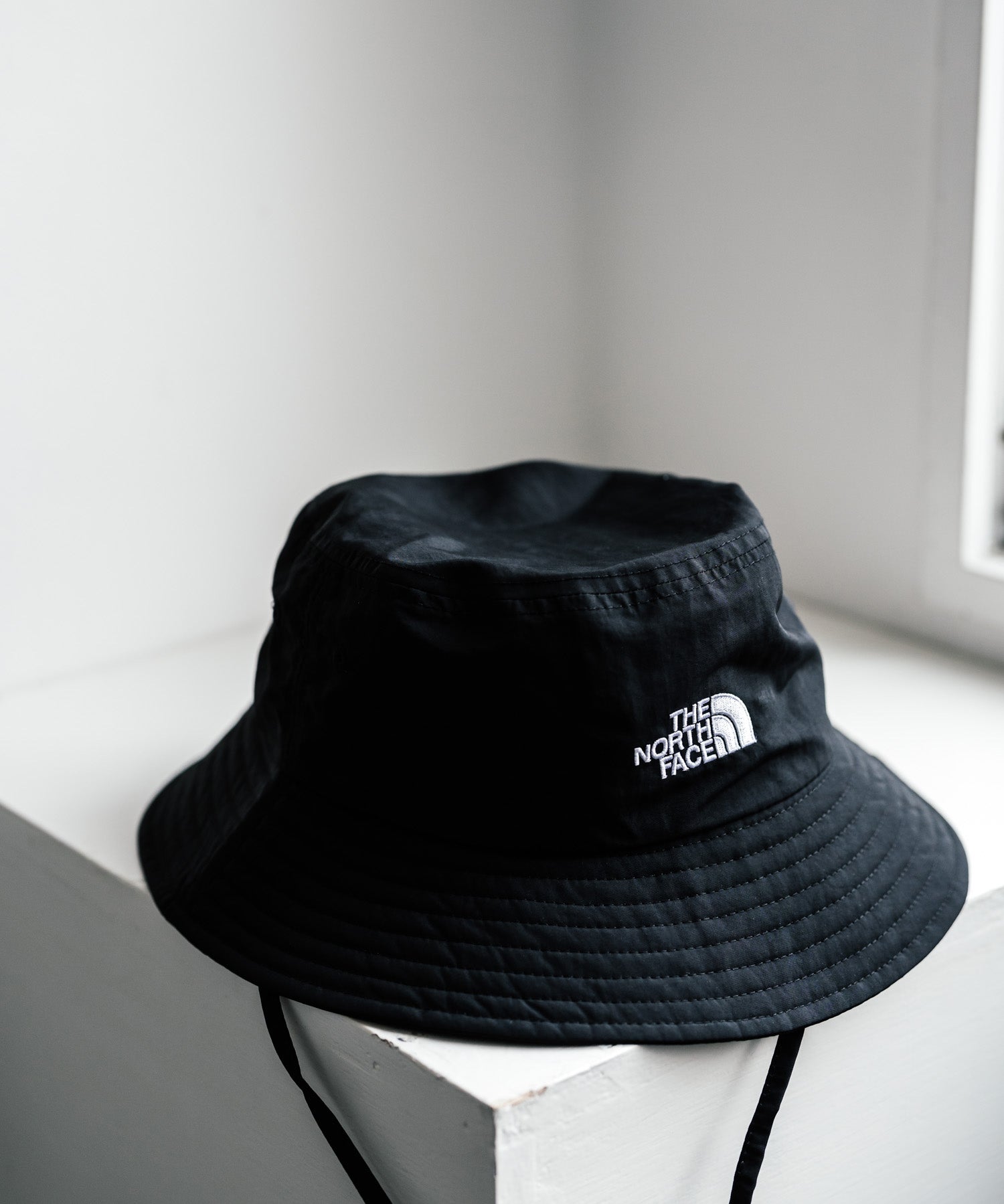 THE NORTH FACE ザ・ノースフェイス TNF LIGHT BUCKET HAT 取り外し可能あご紐付きサファリハット バケットハット 15895