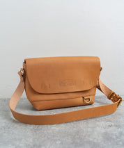 Butler Verner Sails バトラーバーナーセイルズ 日本製 国産本ヌメ革ショルダーバッグ JA-0918-3 1900