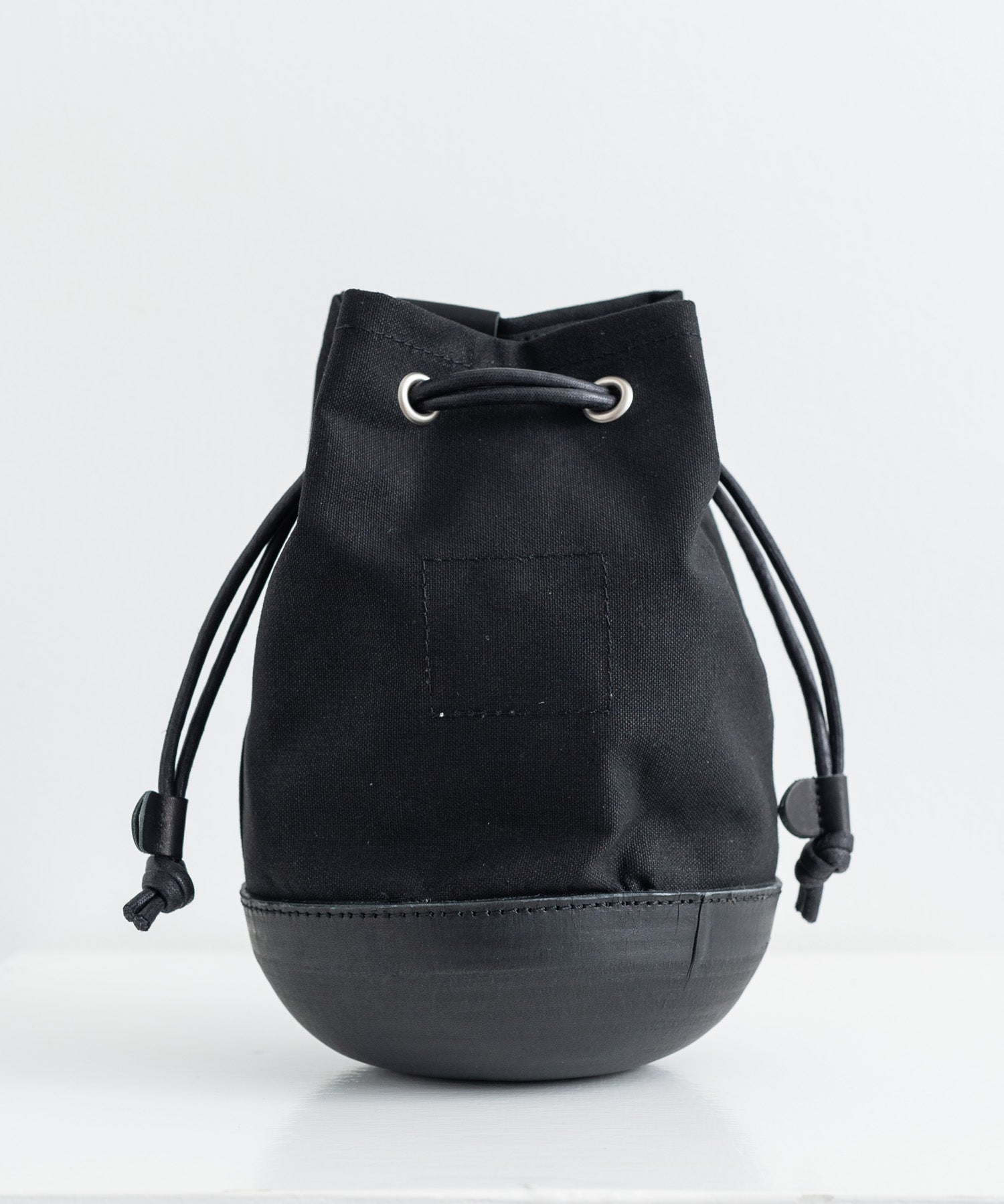 Butler Verner Sails バトラーバーナーセイルズ 日本製 国産 モールドレザー巾着ショルダー JA-2141 11034