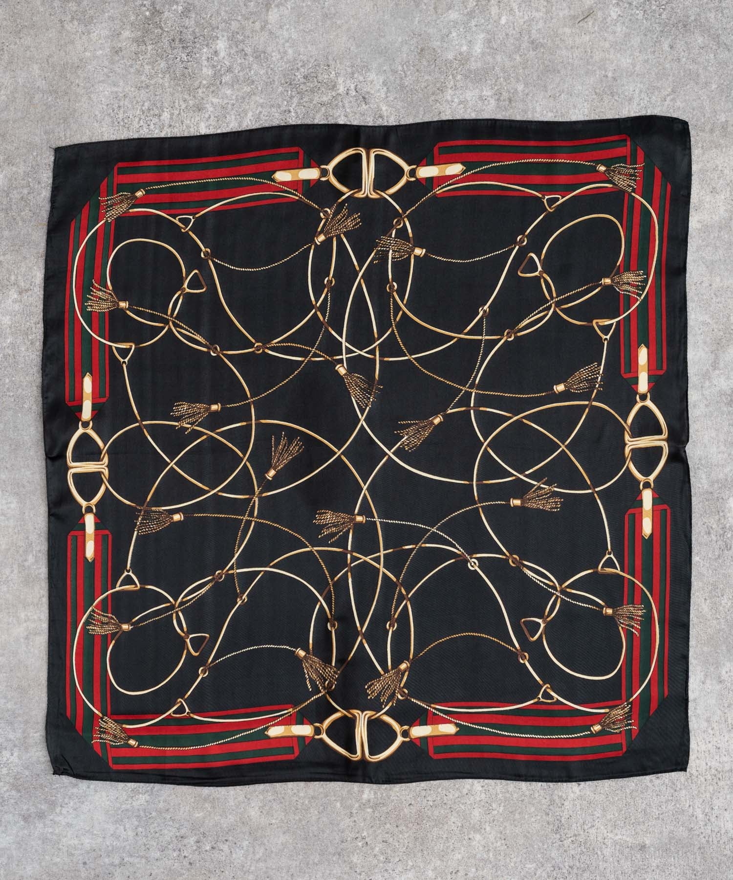 新色追加 スカーフリング付き 大判サイズ総柄スカーフ 12688