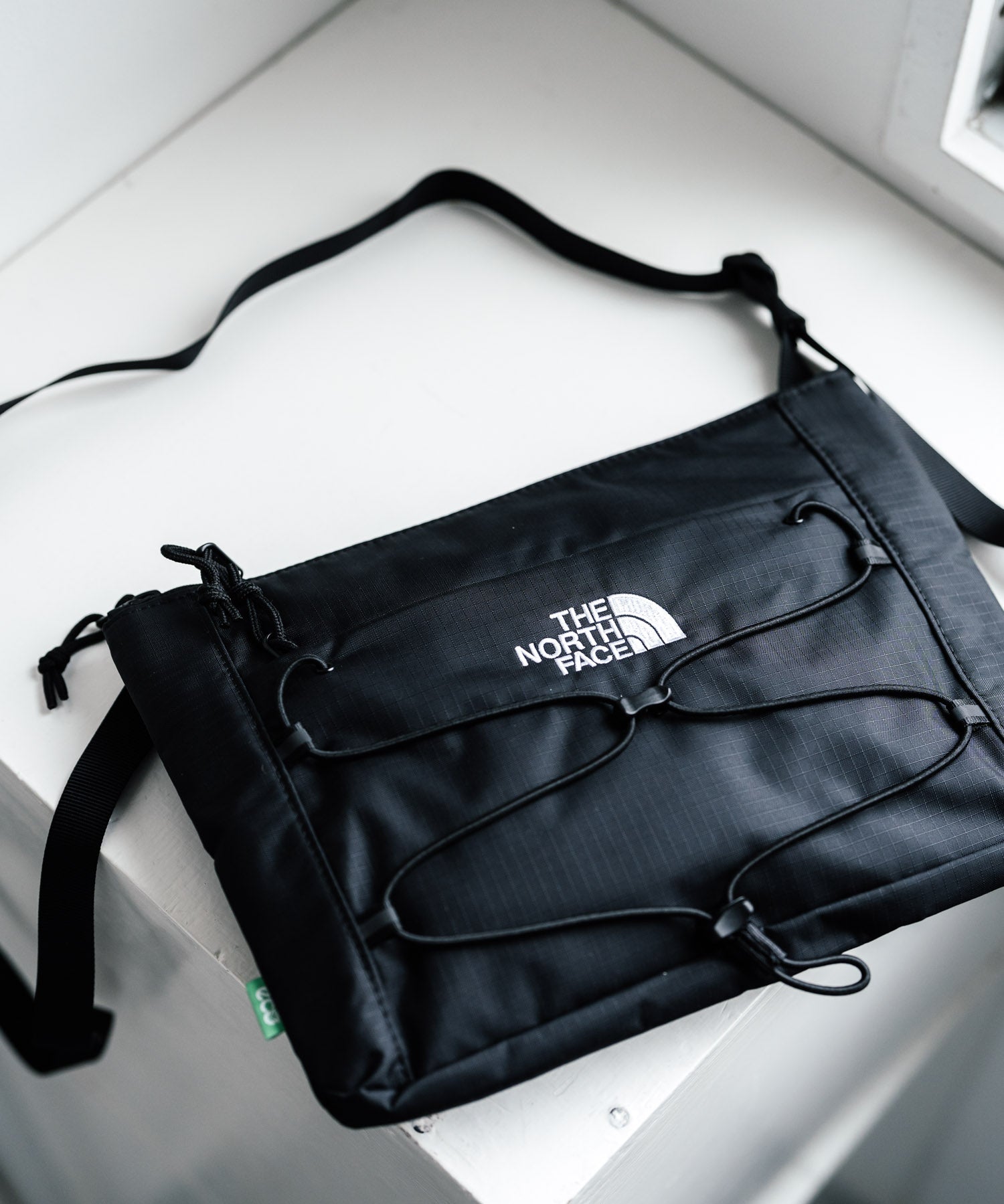THE NORTH FACE ザ・ノースフェイス BOREALIS SLIM CROSS BAG ワンポイントロゴサコッシュ/ショルダーバッグ 15884