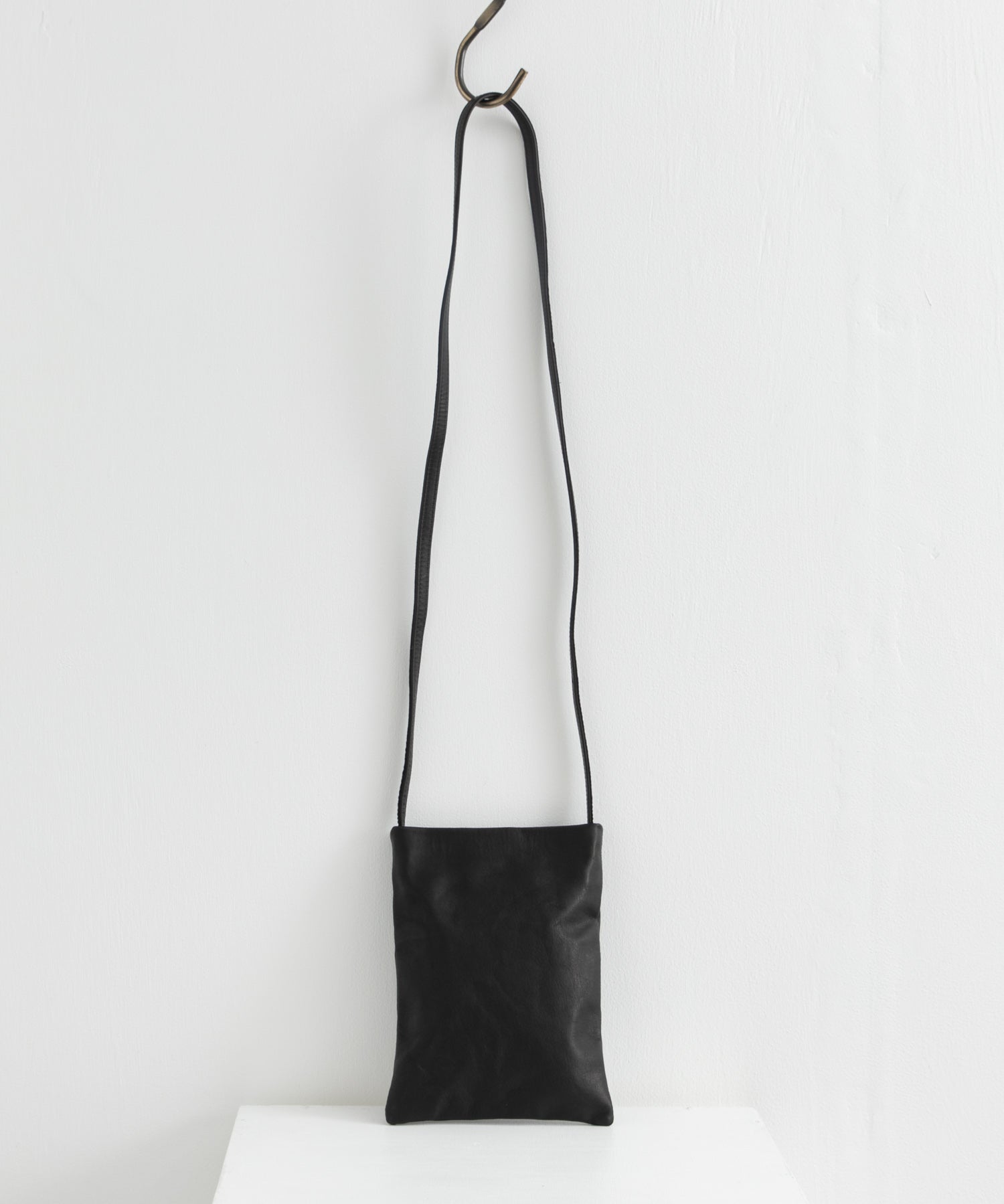 Butler Verner Sails バトラーバーナーセイルズ 日本製 国産 隠しマグネット馬革シンプルショルダー JA-2522 9968