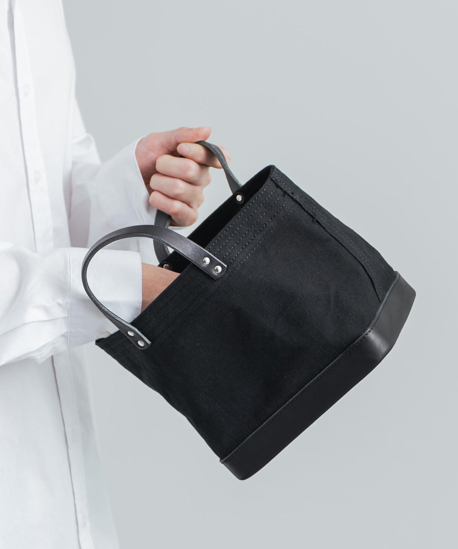 Butler Verner Sails バトラーバーナーセイルズ 日本製 国産 モールドレザーセルビッチキャンバス-ランチトート JI-2712 12319