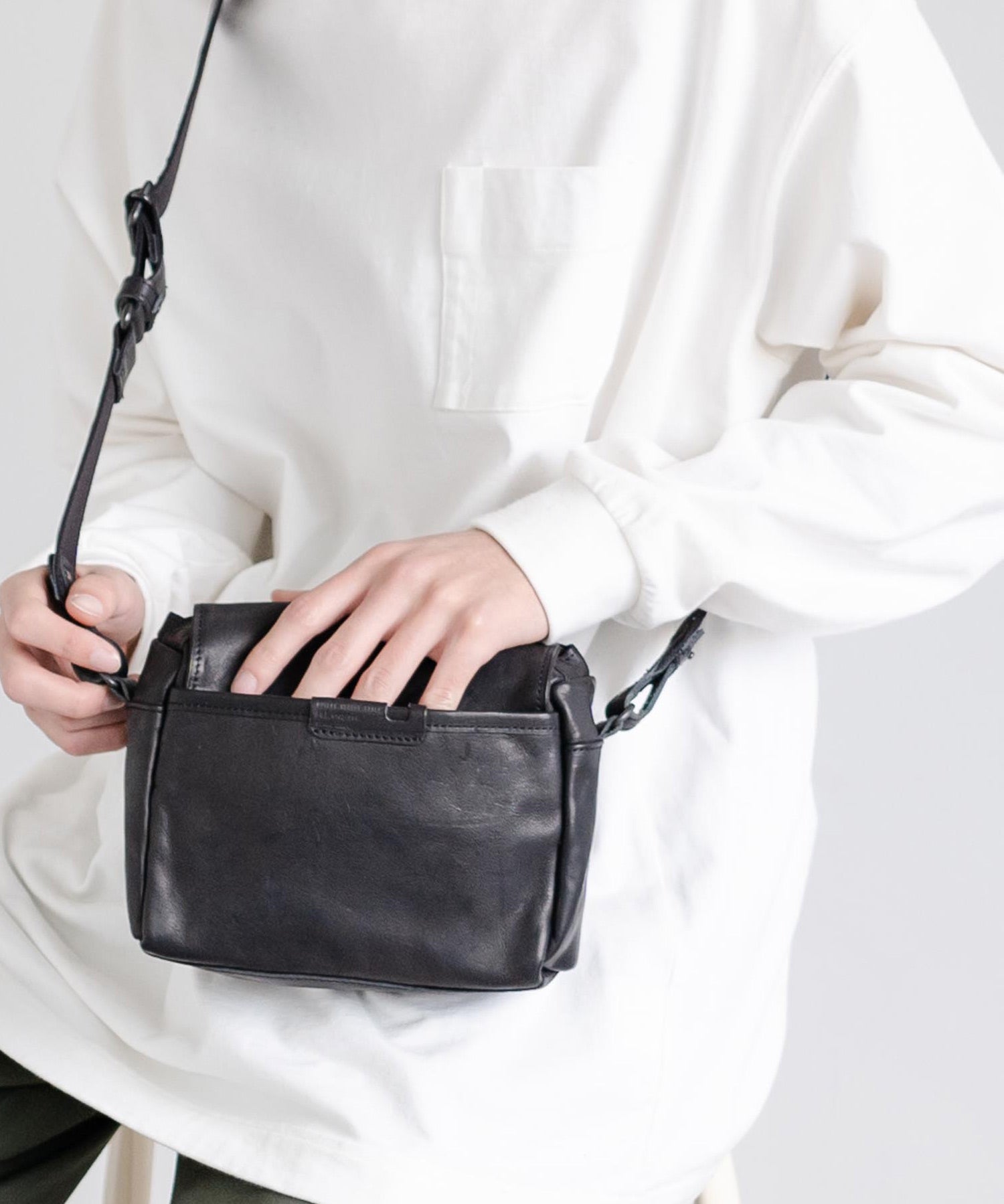 Butler Verner Sails バトラーバーナーセイルズ 日本製 国産フラップボックス馬革ショルダーバッグ JA-2597 11477