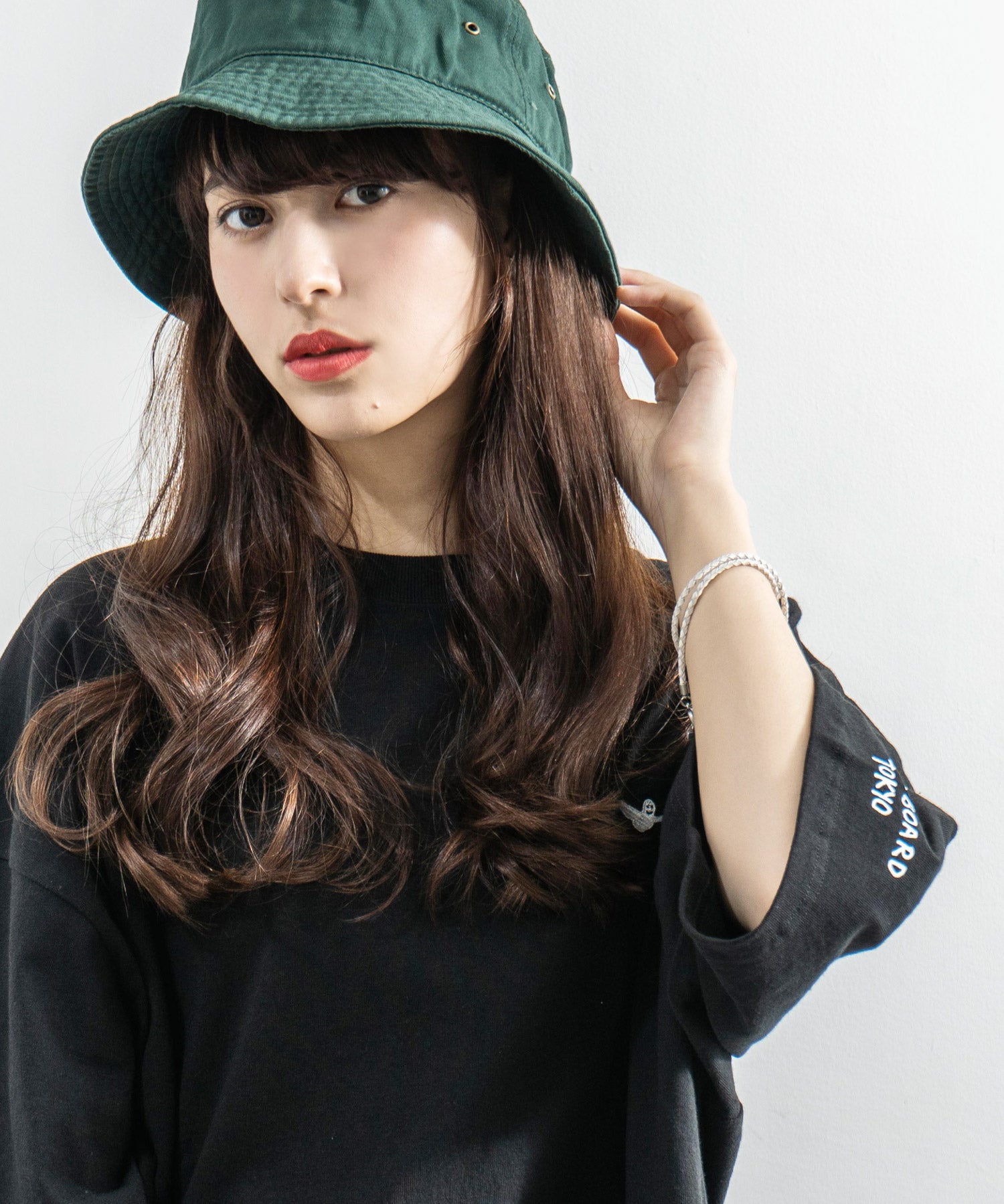 プレート リング チャーム 本革ブレスレット 9569