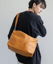 Butler Verner Sails バトラーバーナーセイルズ 日本製 国産オイルレザーエディターズショルダー2nd JA-2128 7834