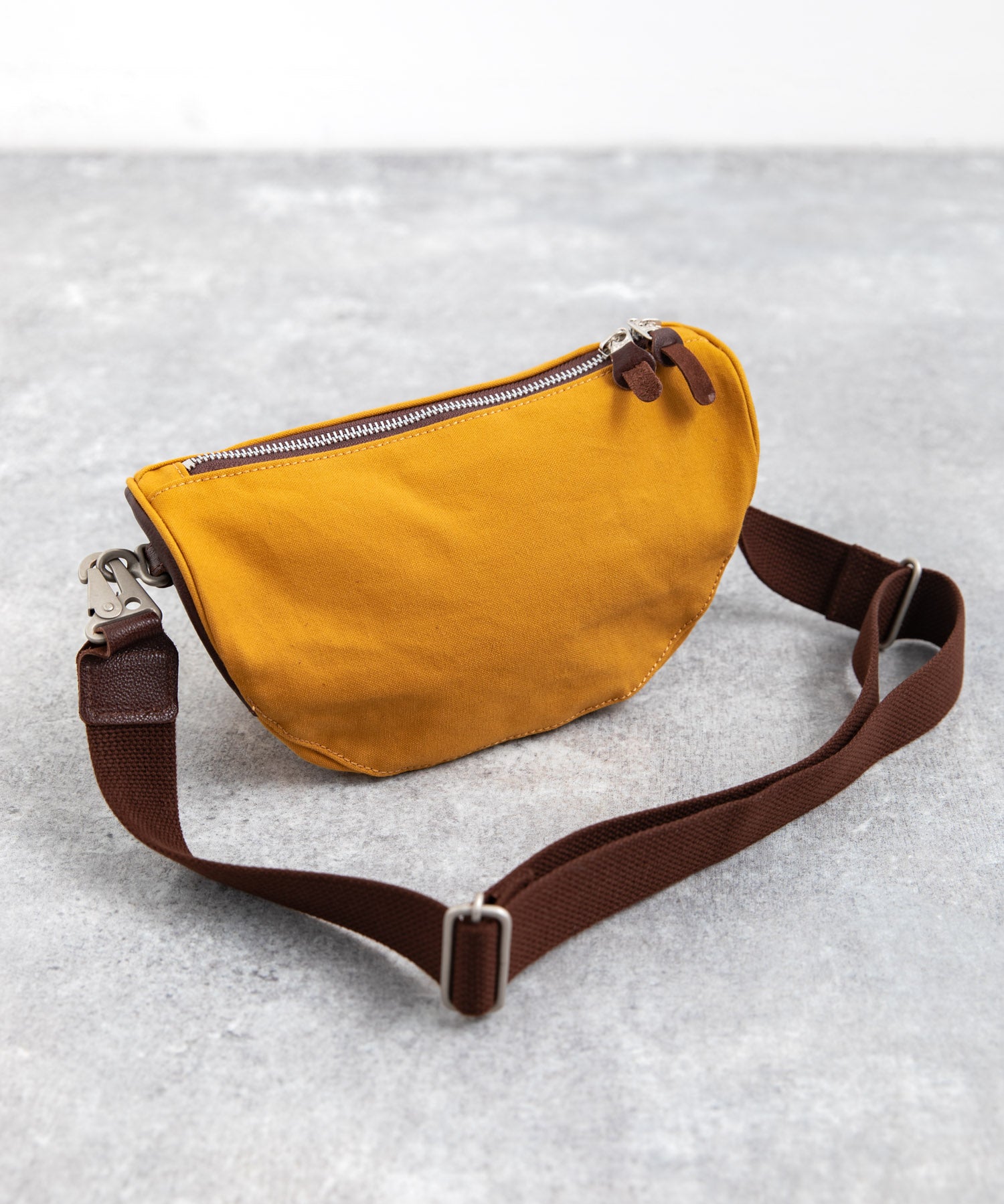 Butler Verner Sails バトラーバーナーセイルズ 日本製 国産 牛革パラフィン加工ミニショルダーバッグ JA-0637-2 2064