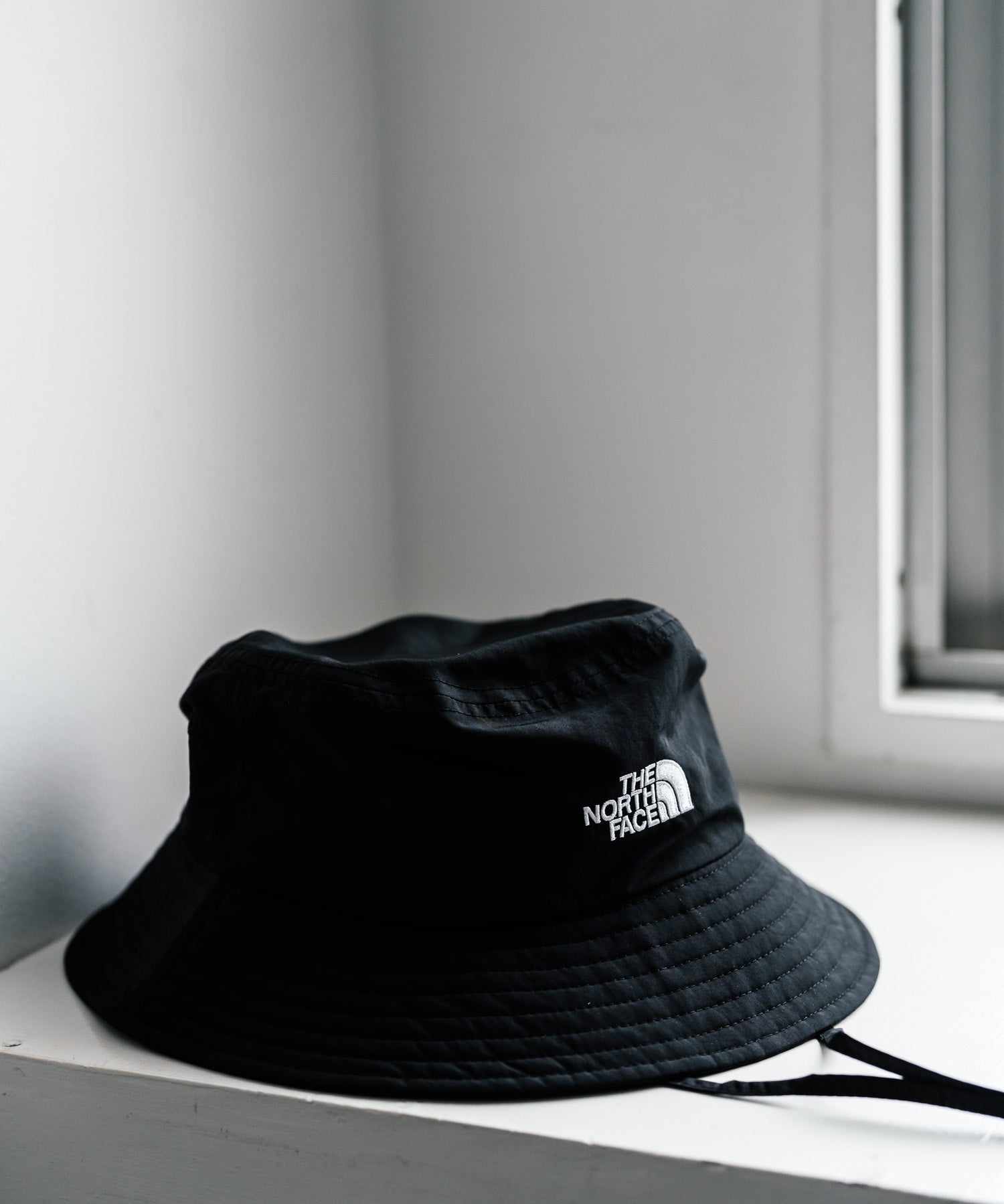 THE NORTH FACE ザ・ノースフェイス TNF LIGHT BUCKET HAT 取り外し可能あご紐付きサファリハット バケットハット 15895