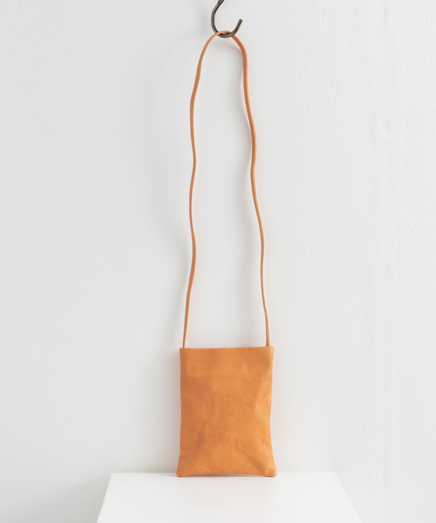 Butler Verner Sails バトラーバーナーセイルズ 日本製 国産 隠しマグネット馬革シンプルショルダー JA-2522 9968