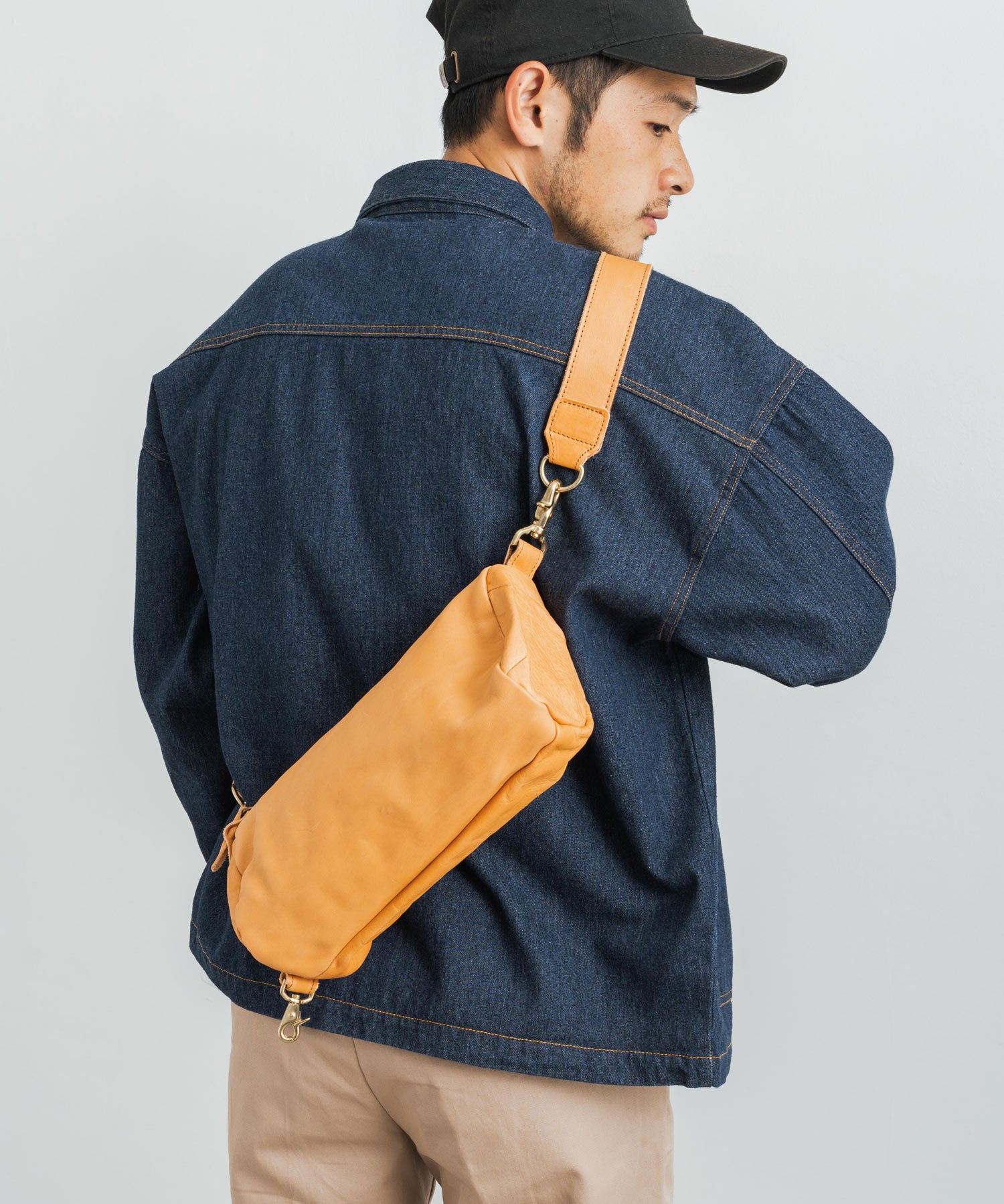 Butler Verner Sails バトラーバーナーセイルズ 日本製 国産馬革ロールショルダー JA-1059 6033