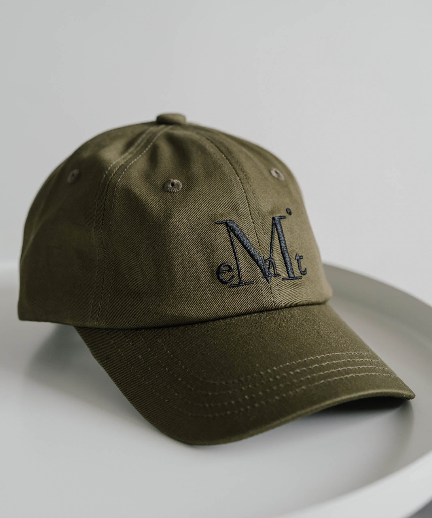 MUCENT SIGNATURE BALL CAP ロゴ刺繍ベースボールキャップ 15901
