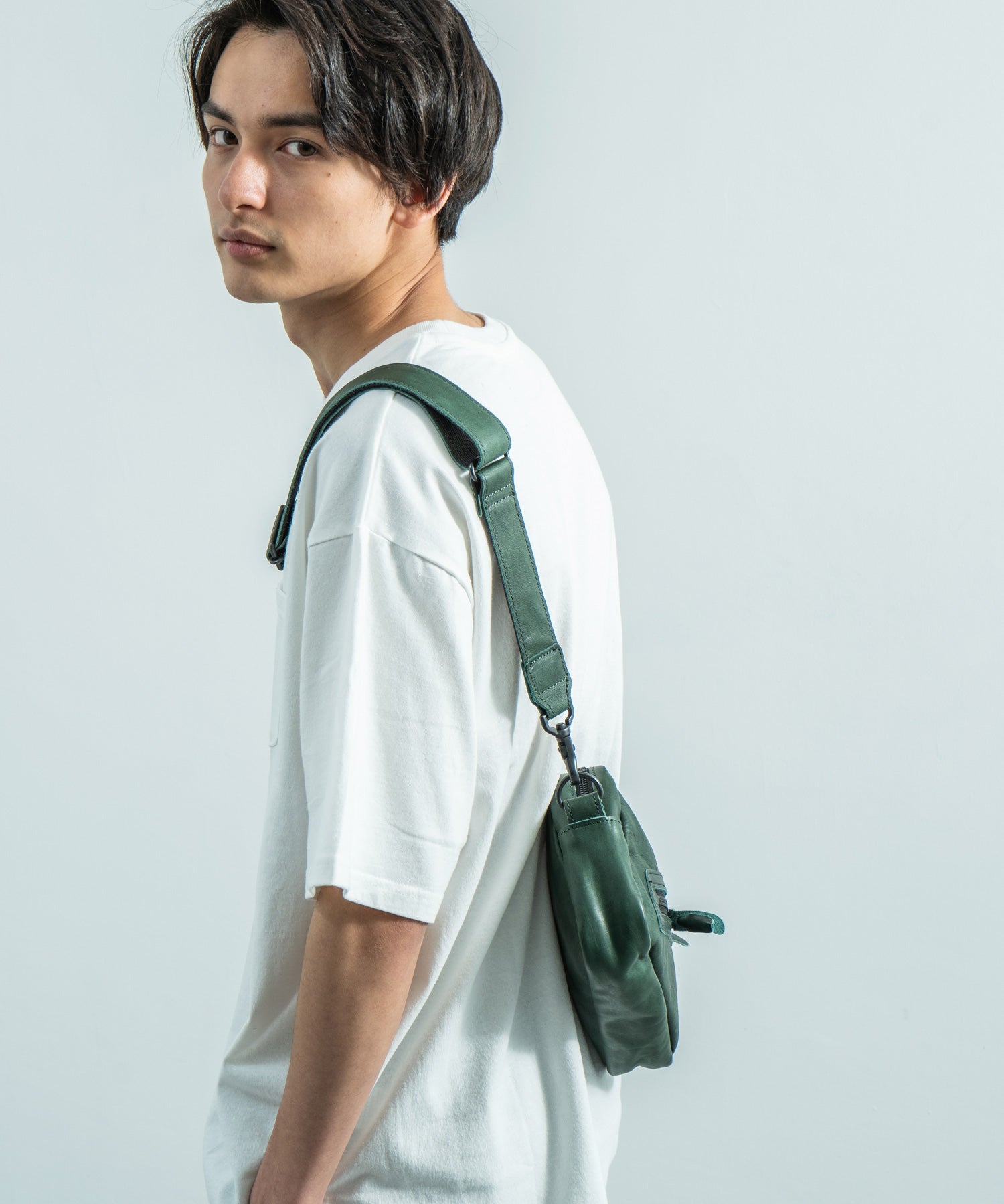 Butler Verner Sails バトラーバーナーセイルズ 日本製 国産 馬革スクエアジップショルダー JA-2427 9453