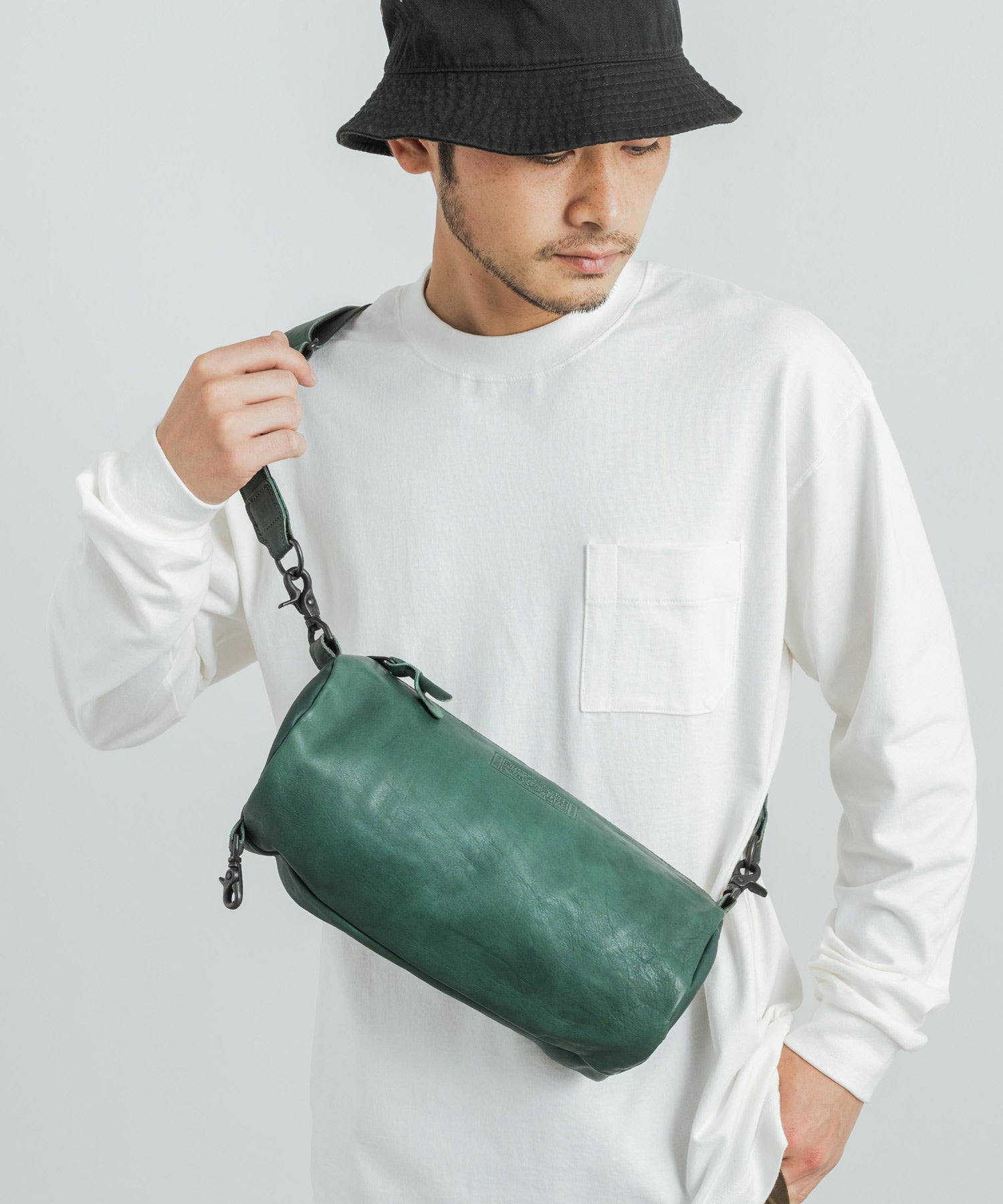 Butler Verner Sails バトラーバーナーセイルズ 日本製 国産馬革ロールショルダー JA-1059 6033