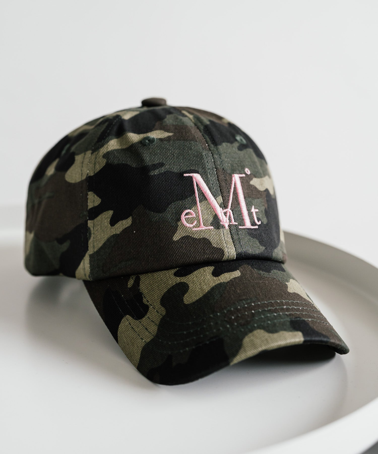 MUCENT SIGNATURE BALL CAP ロゴ刺繍ベースボールキャップ 15901