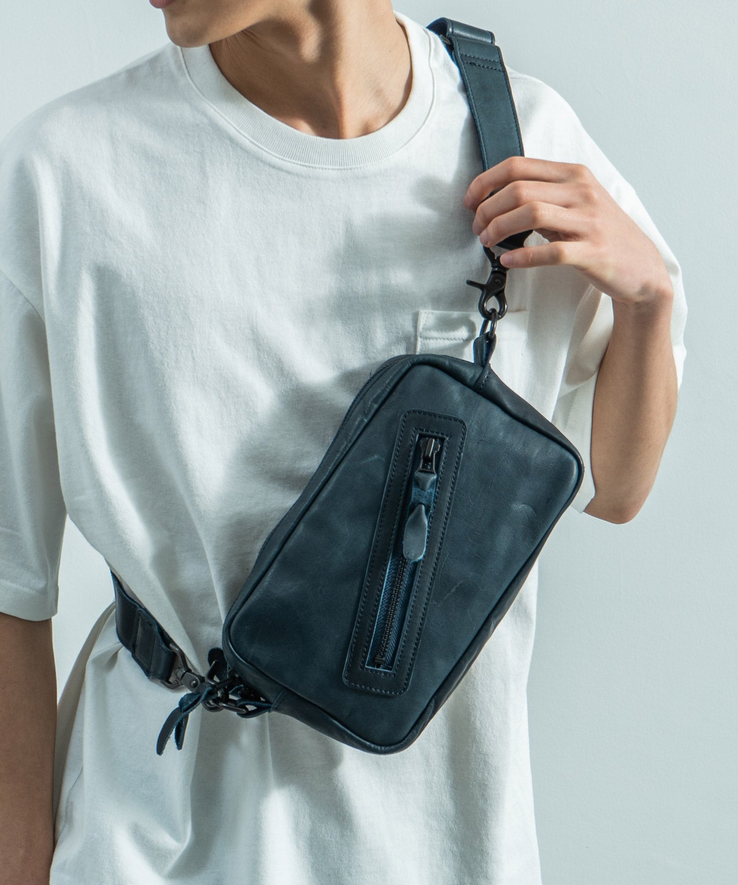 Butler Verner Sails バトラーバーナーセイルズ 日本製 国産 馬革スクエアジップショルダー JA-2427 9453