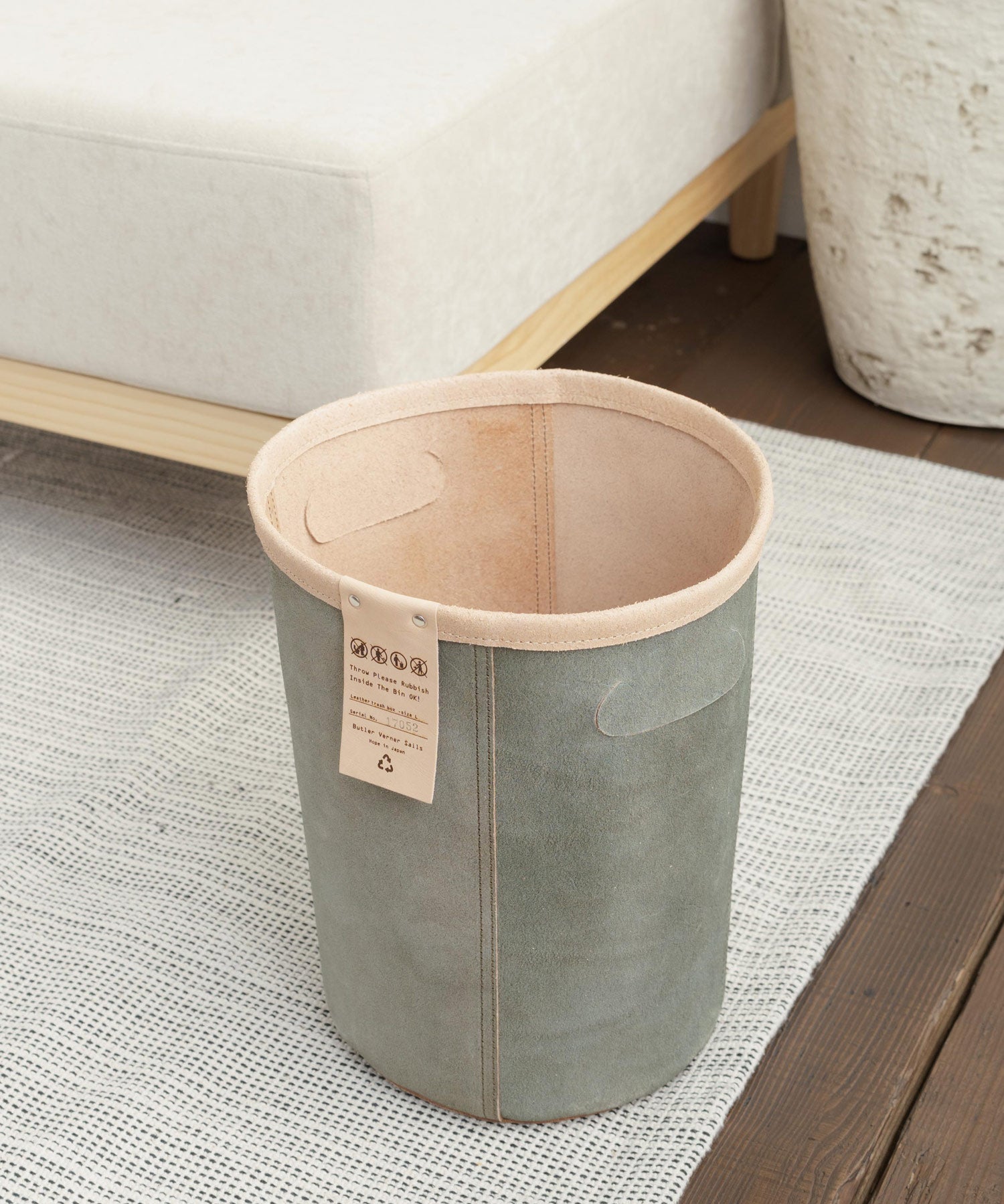 Butler Verner Sails バトラーバーナーセイルズ 国産/日本製 牛トコ革トラッシュボックス JI-2652 11759