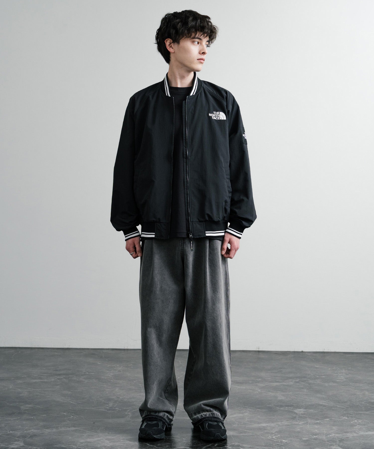 日本未展開モデル THE NORTH FACE ザ・ノースフェイス WHITE LABEL ホワイトレーベル OLEMA EX BOMBER 韓国限定 オーバーサイズワンポイントロゴボンバージャケット