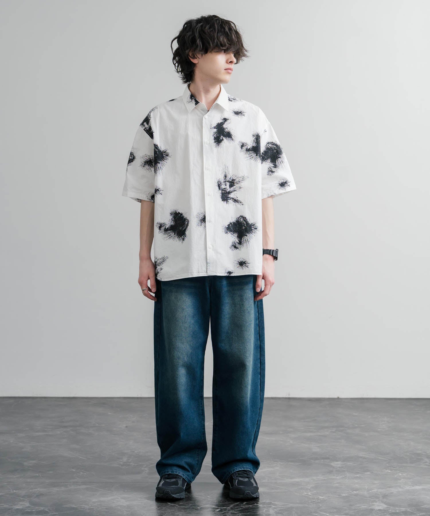 Upscape Audience アップスケープオーディエンス 日本製 国産 オーバーサイズGERMANスノーカモハーフスリーブシャツ AUD6719 16026
