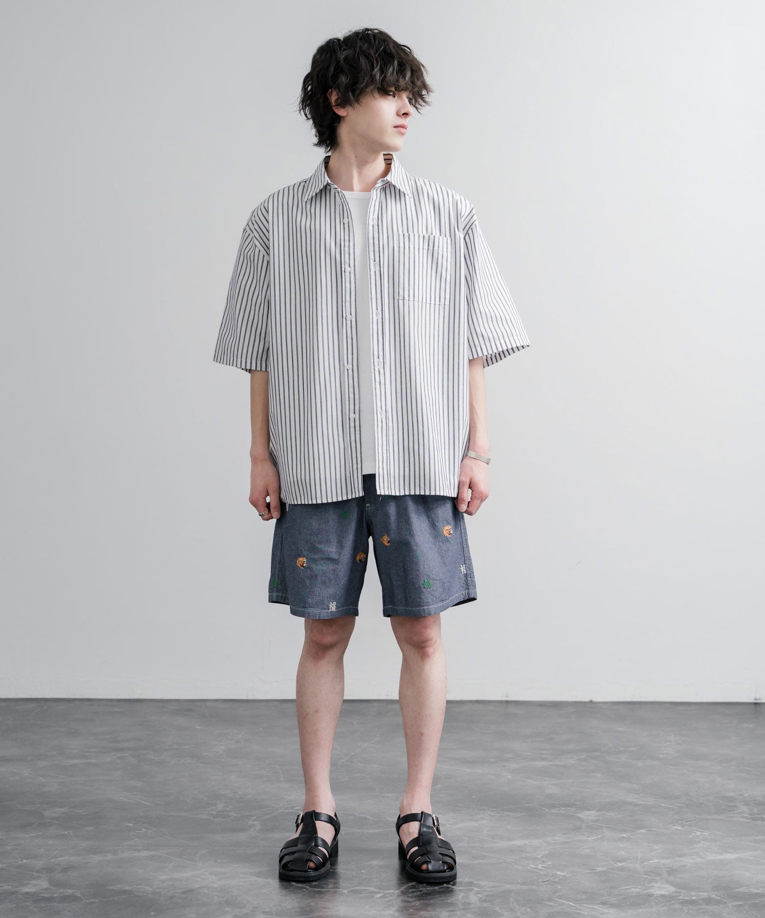 MAATEE&SONS シャンブレー イージー ショート パンツ タック ワイド