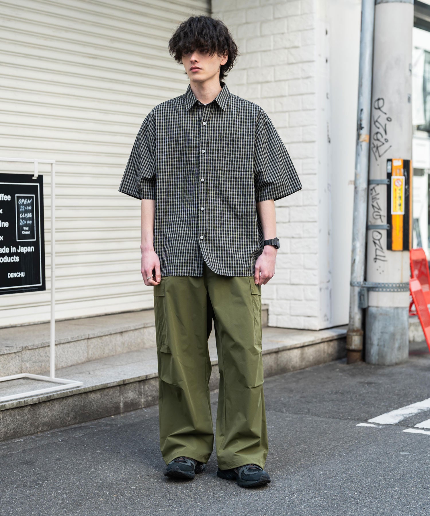 ユン！　soloist ミリタリー　ワイド　カーゴパンツ 裾ドローコード ミリタリーワイドカーゴパンツ 15580 – Rocky Monroe
