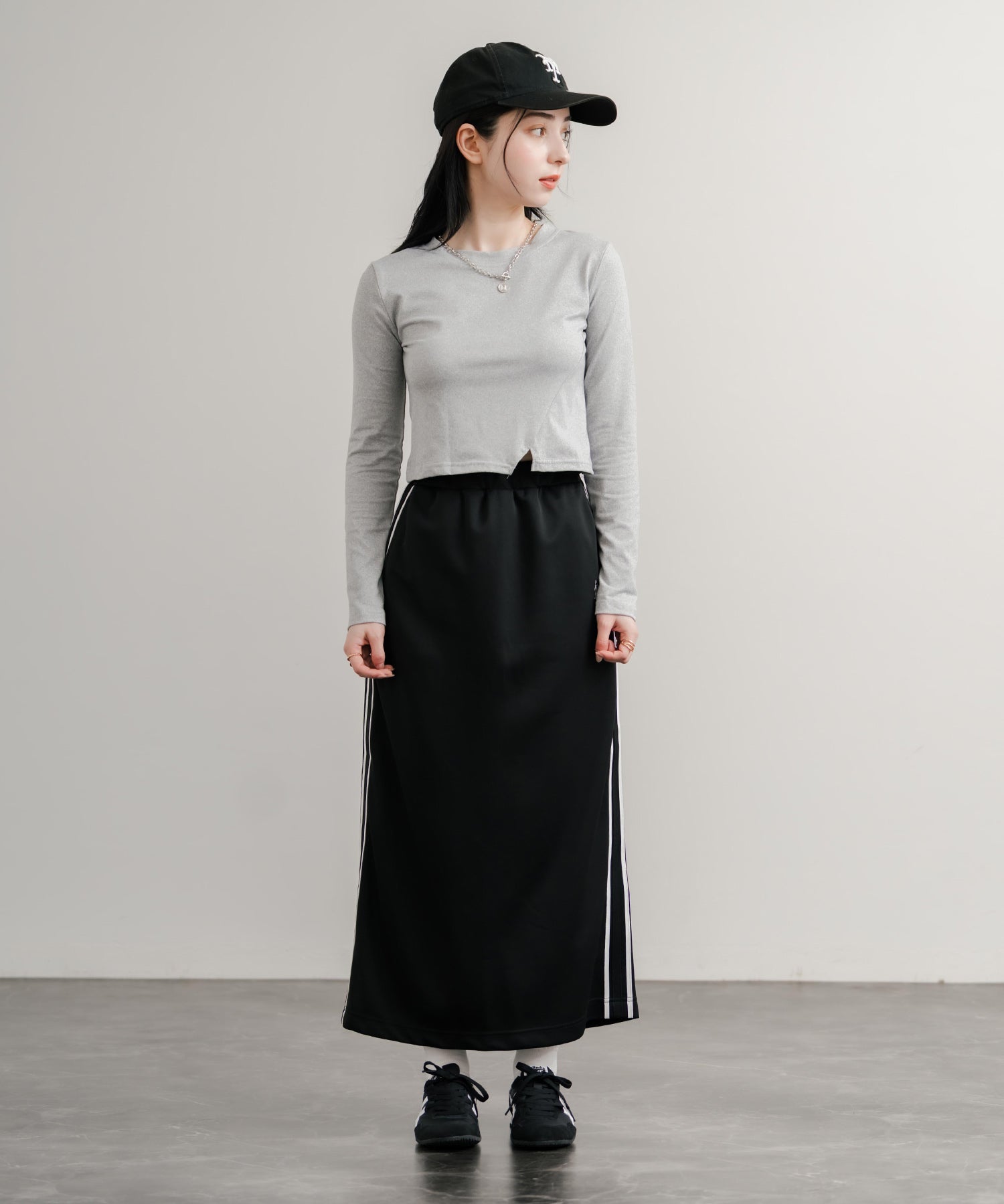 U.S. POLO ASSN. ユーエスポロアッスン サイドラインロゴ刺繍バックスリット入りロングトラックスカート 15106