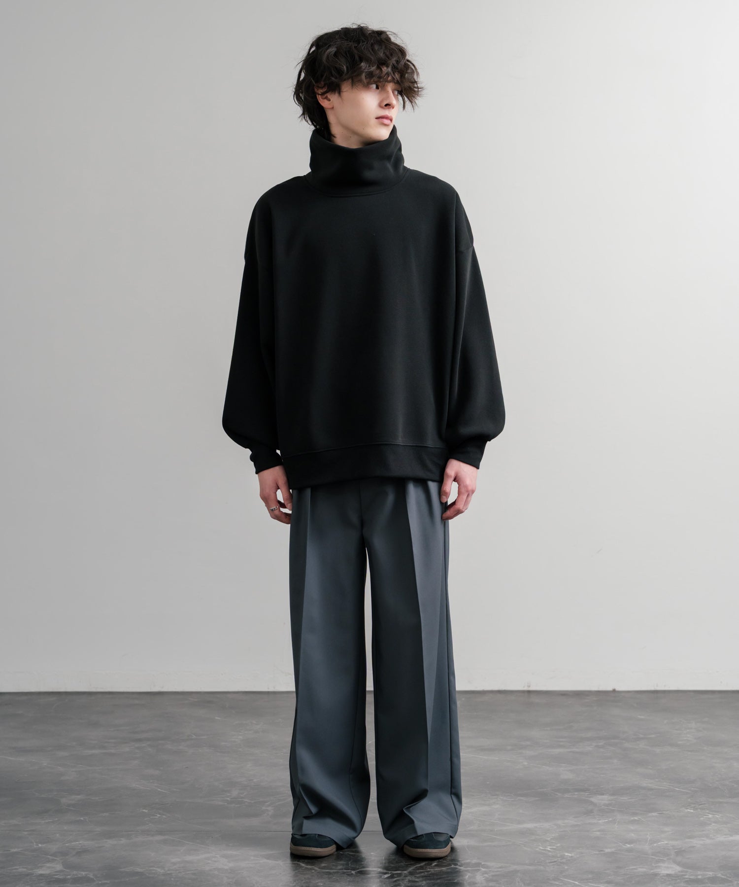 コットンタッチ裏起毛ドルマンスリーブハイネックトレーナースウェット 14983