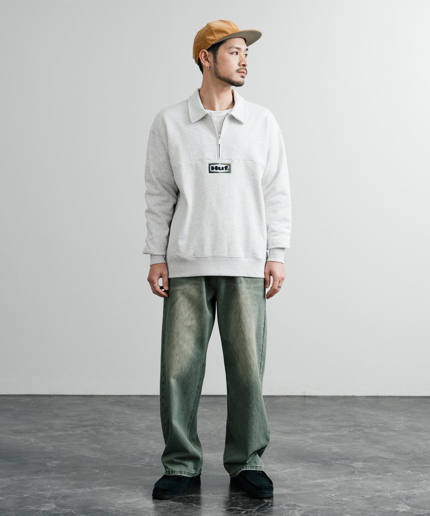 HUF ハフ SLATE QUARTER ZIP FLEECE オーバーサイズロゴ刺繍ハーフジップトレーナー