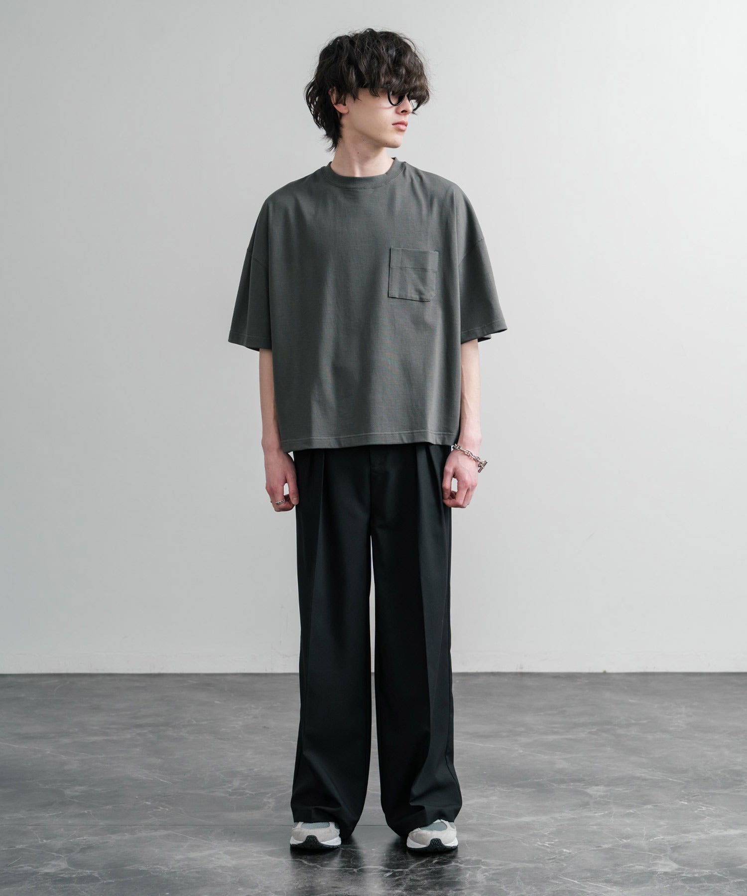 Upscape Audience 日本製/国産VORTEX 8オンスMVS天竺グラスポケット付きハーフスリーブクロップドTシャツ AUD6654 15873