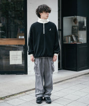 新色追加 KANGOL カンゴール 別注コラボオーバーサイズサイドラインワンポイントロゴ刺繍ハーフジップフリーストレーナー 13847